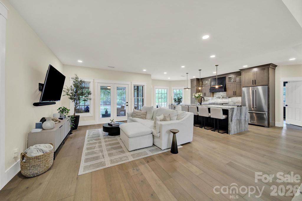 388 Ponderosa Circle — Mooresville
