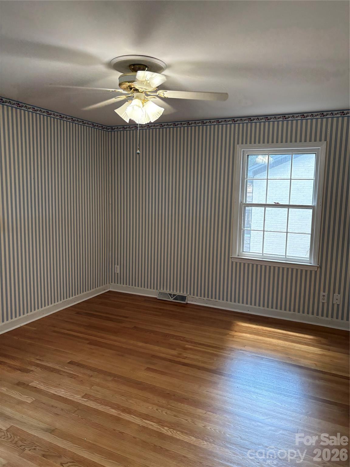1215 Brockton Lane — Charlotte