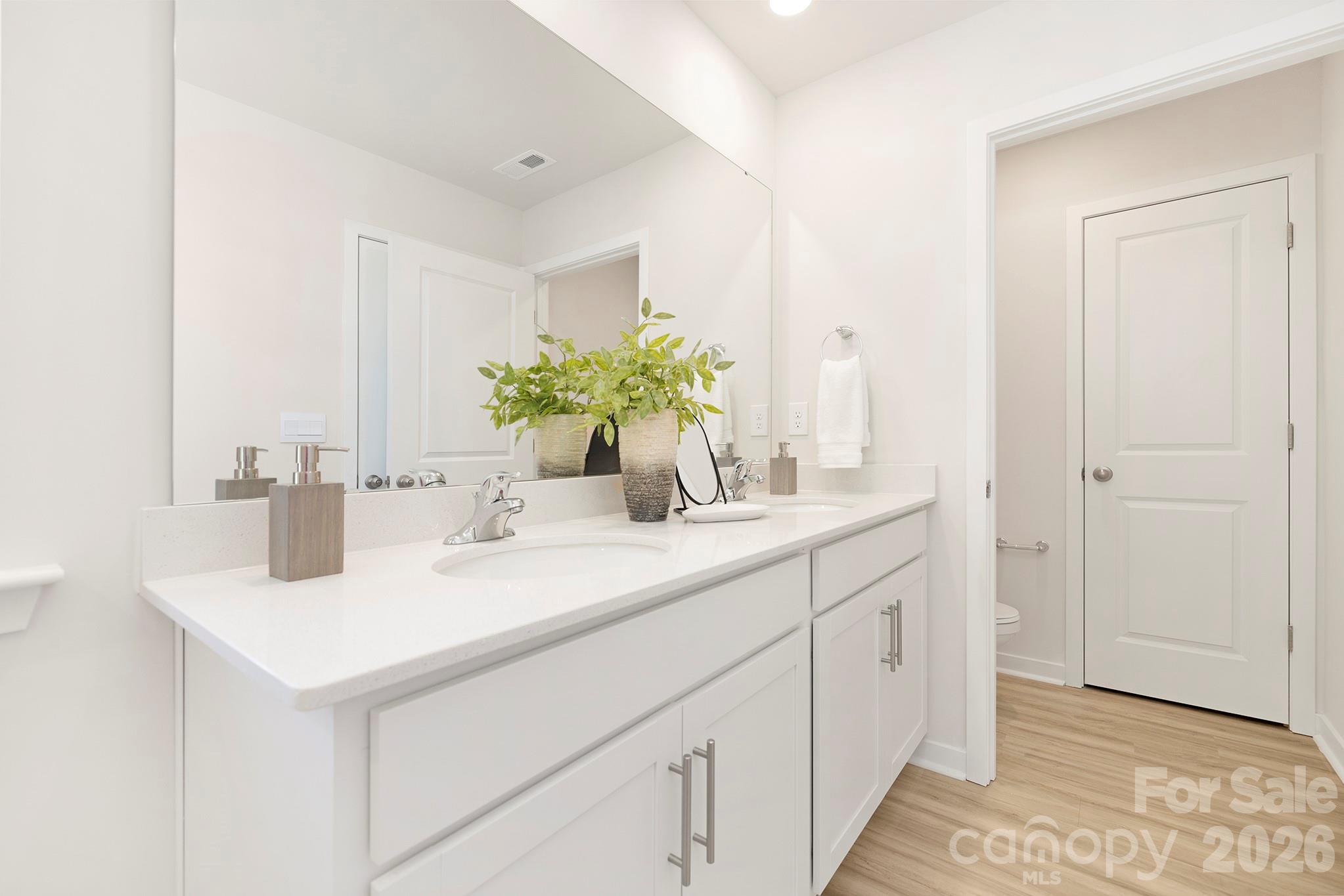234 Lauren Lane — Hendersonville