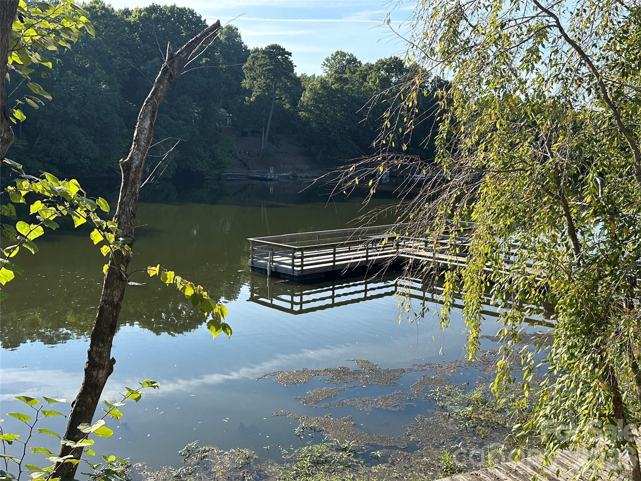 135 Clubhouse Drive Extension — New London