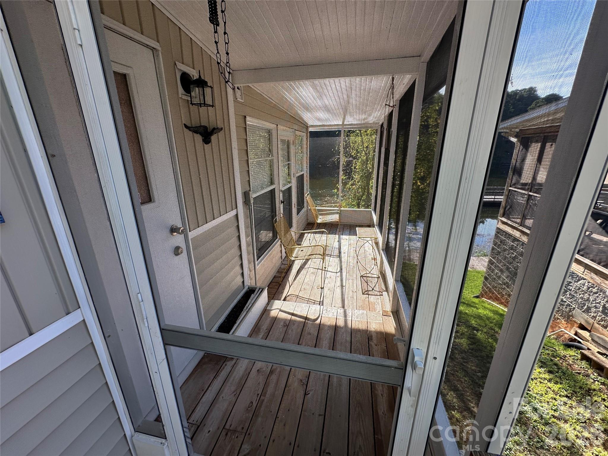 135 Clubhouse Drive Extension — New London