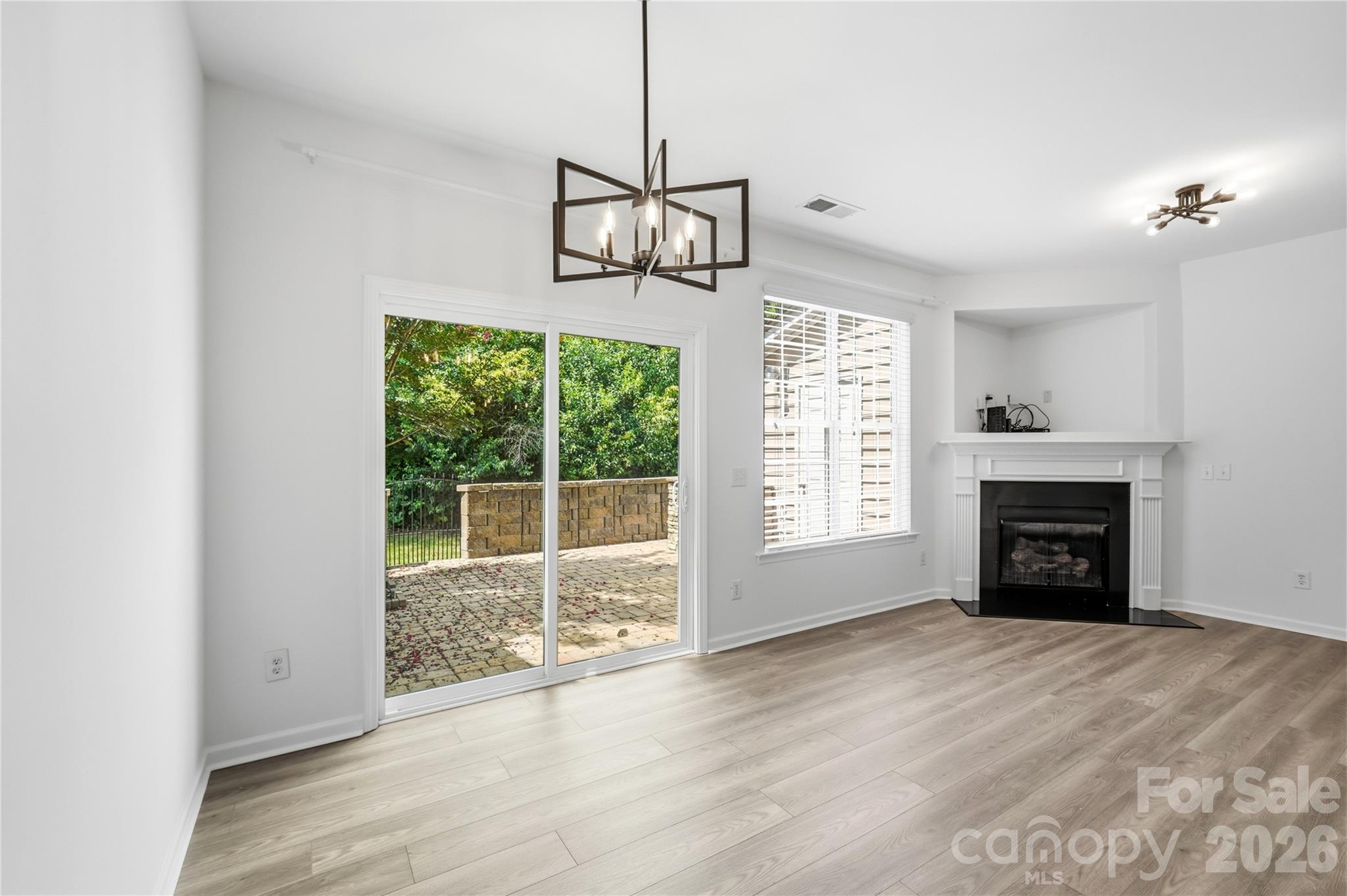 461 River Park Road — Belmont