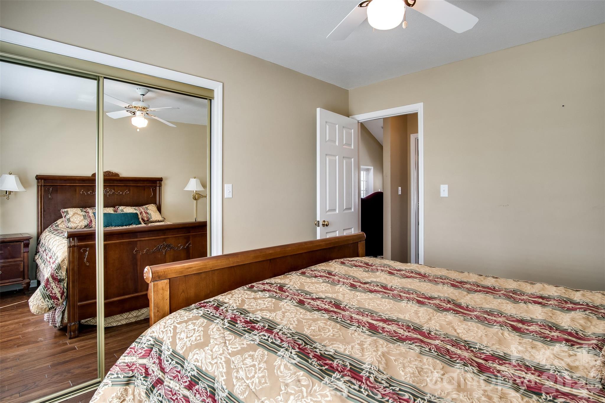 82 Avisco Road — Robbinsville
