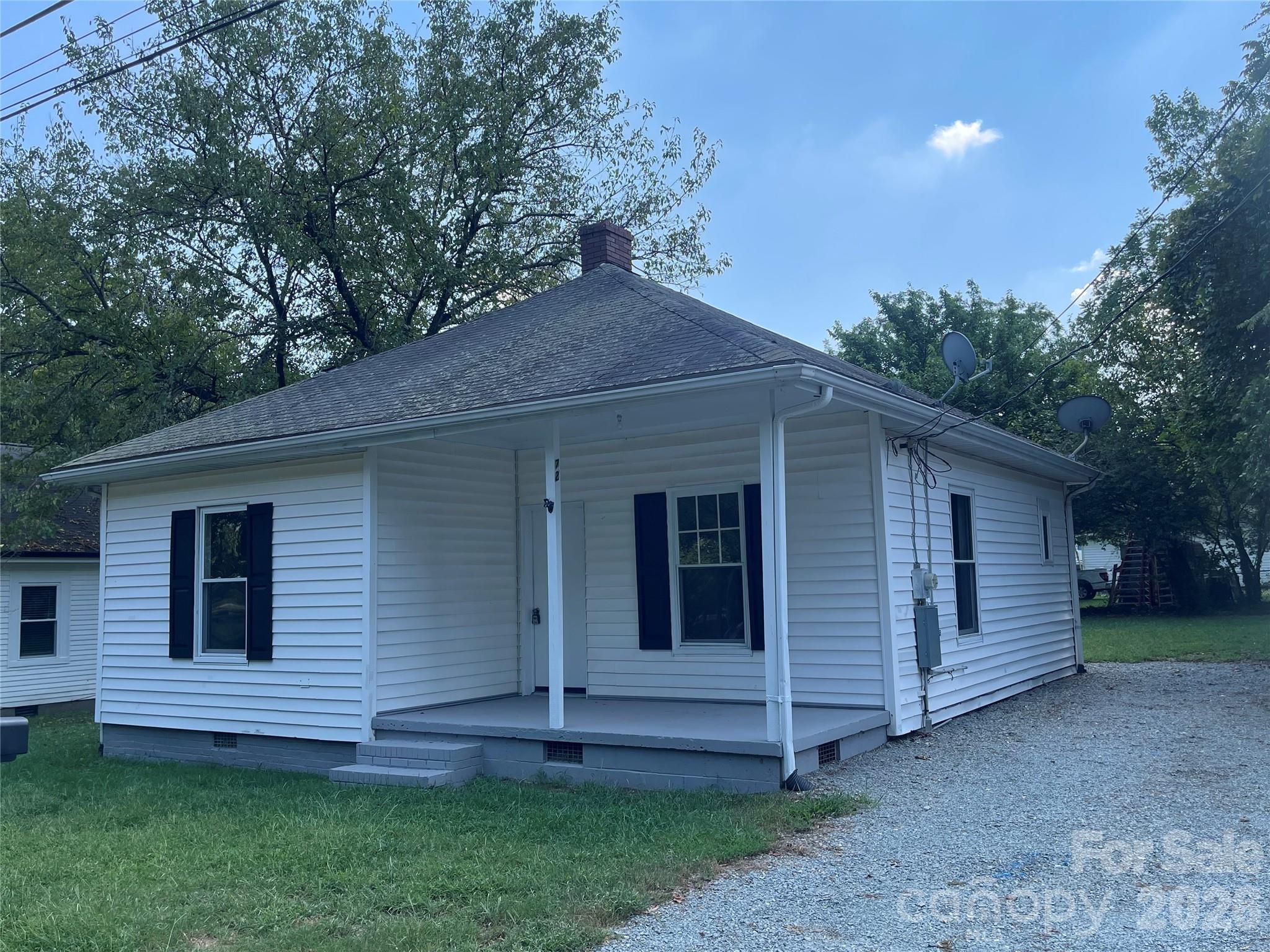 72 Spencer Avenue — Mooresville