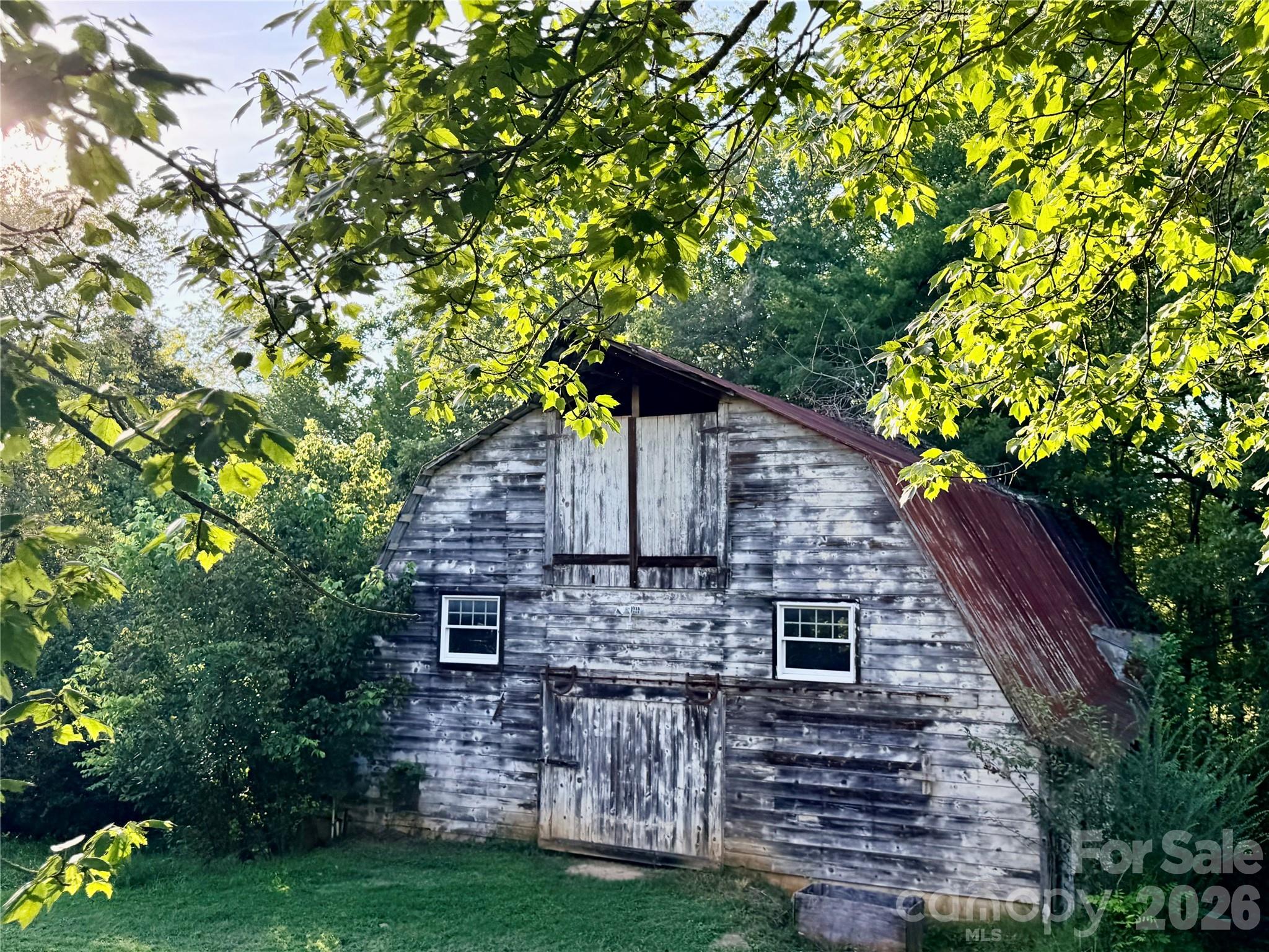 2386 Liledoun Road — Taylorsville