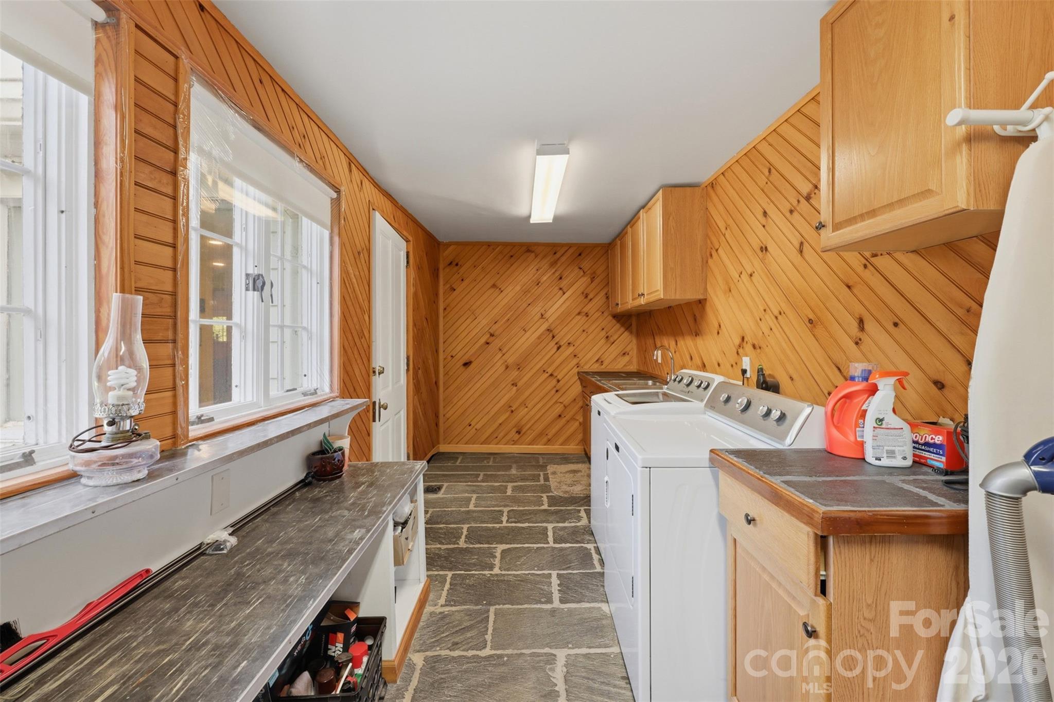 2386 Liledoun Road — Taylorsville