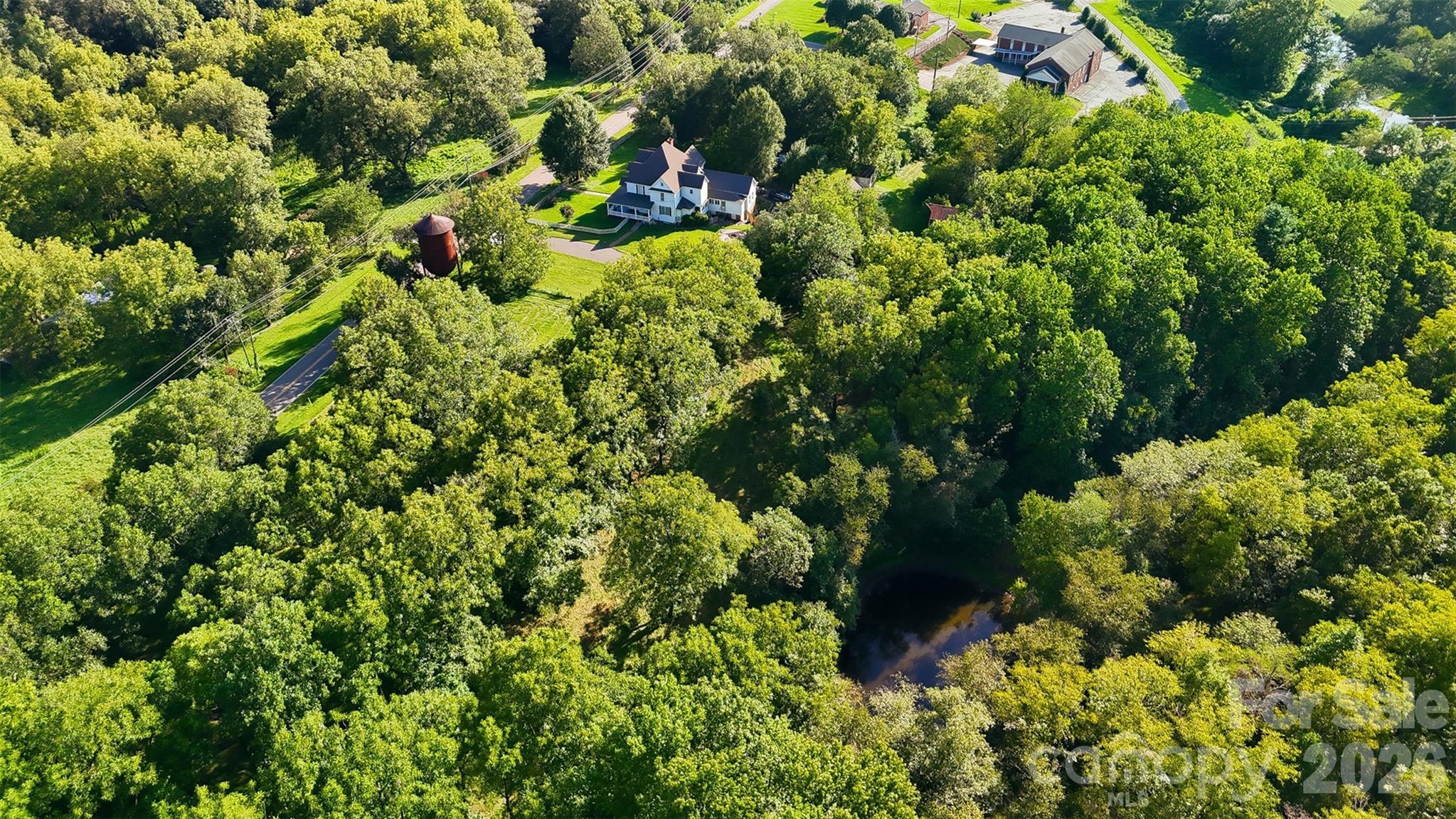 2386 Liledoun Road — Taylorsville