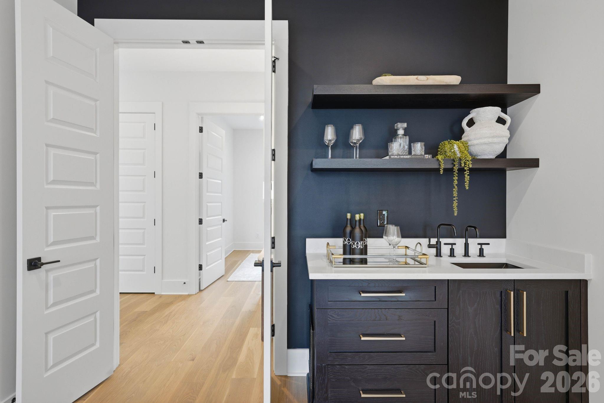 3904 Channel Pointe Lane — Denver