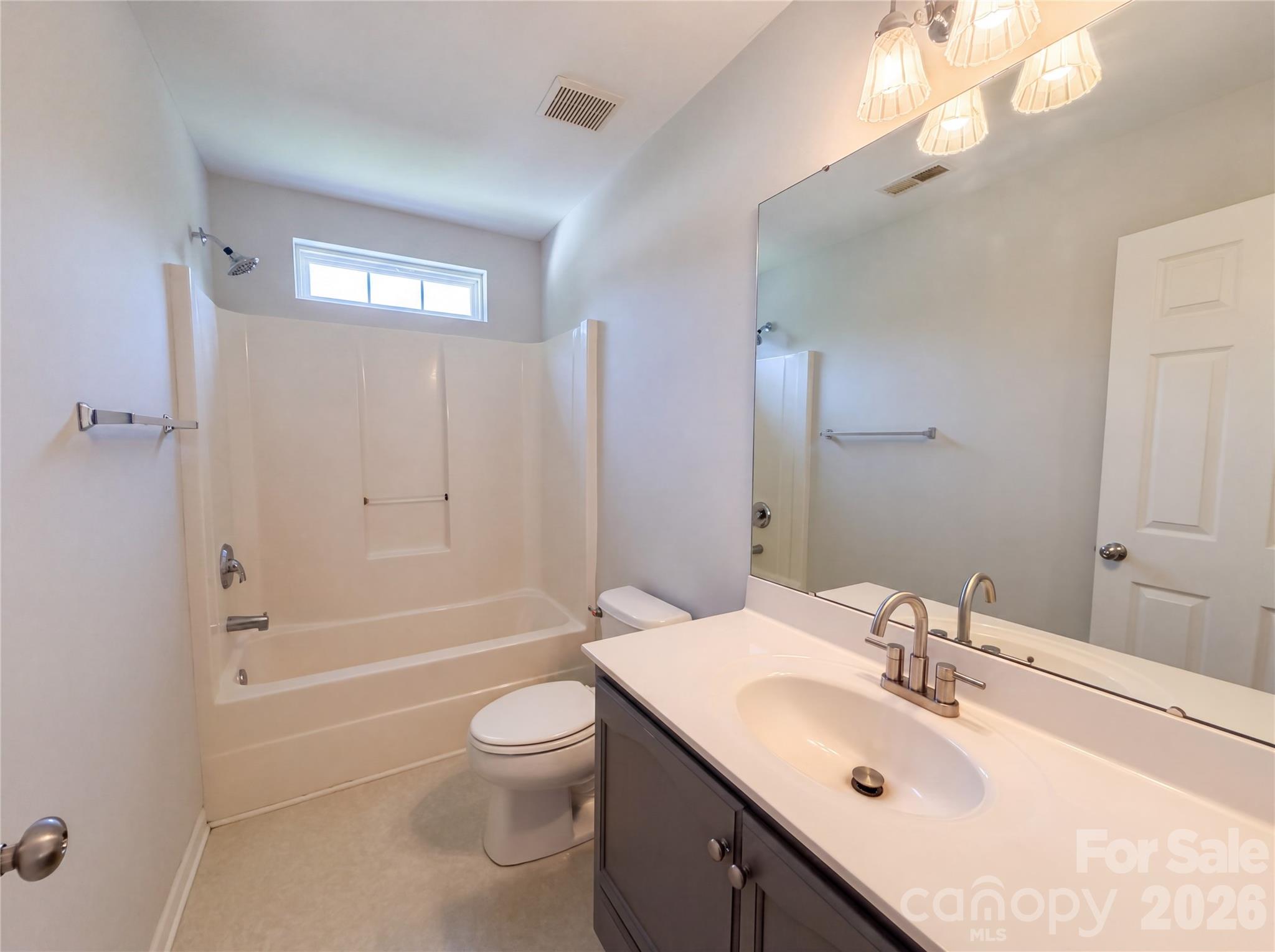 209 Silver Birch Lane — Mount Holly