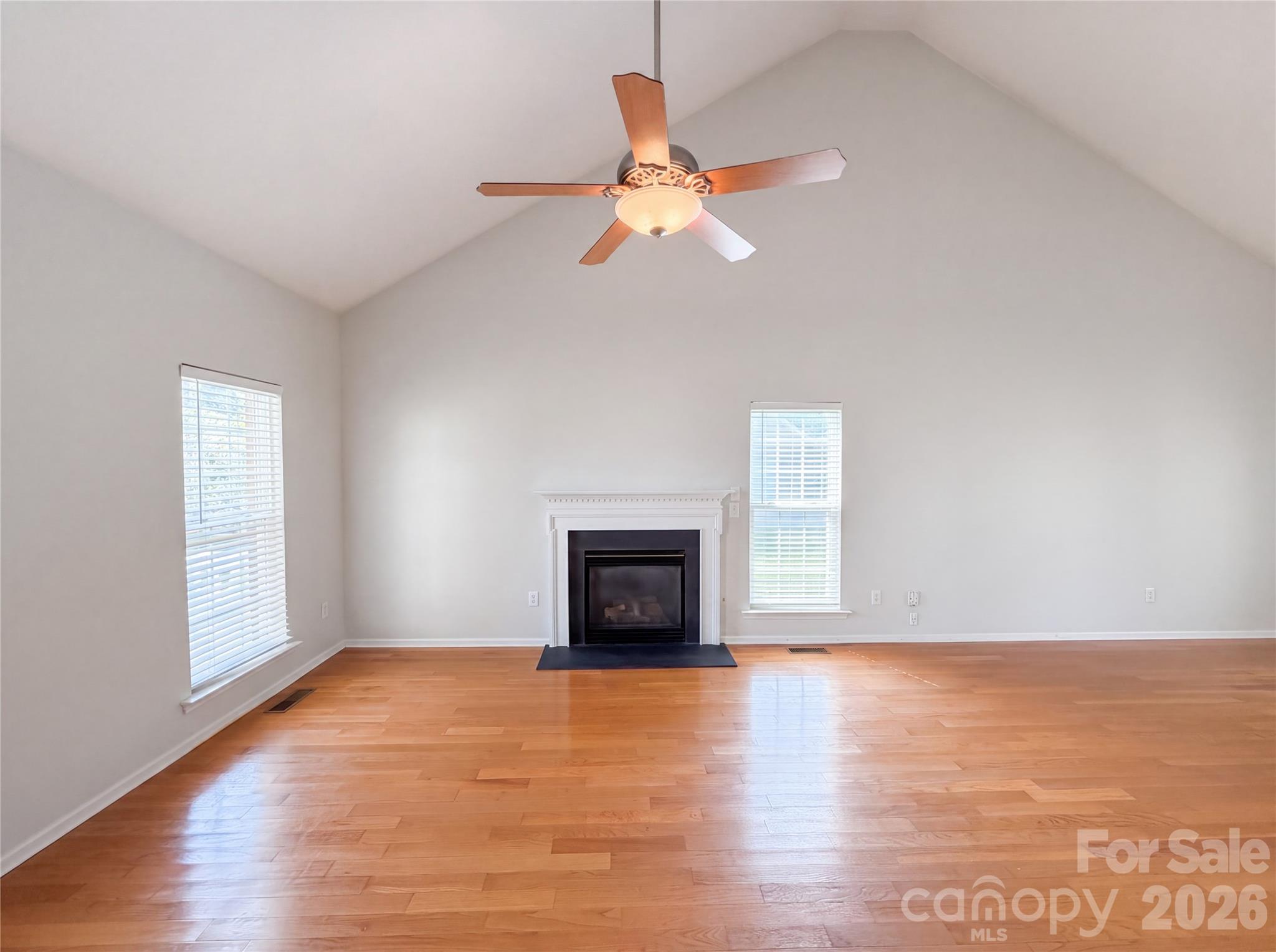 209 Silver Birch Lane — Mount Holly