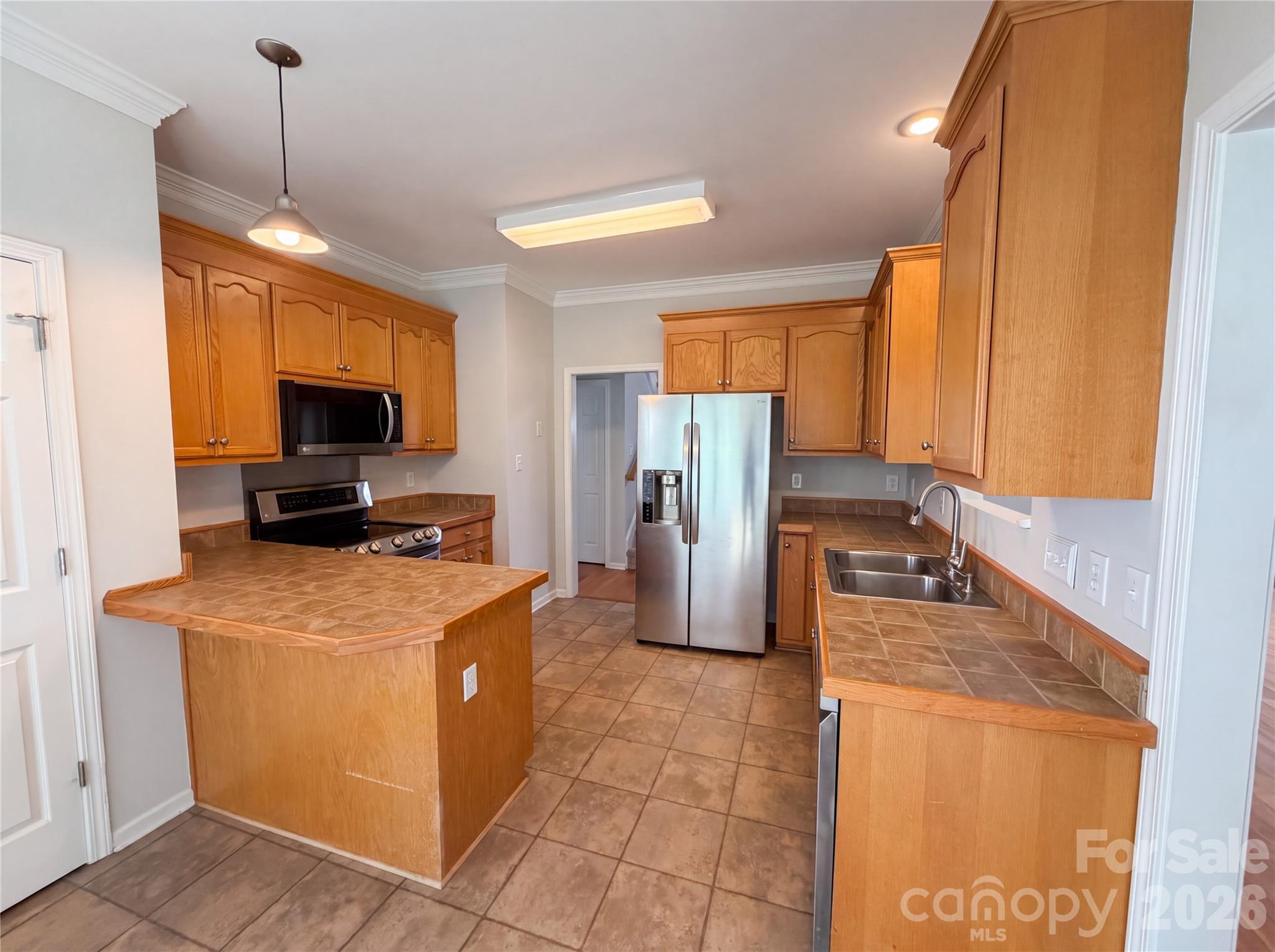 209 Silver Birch Lane — Mount Holly