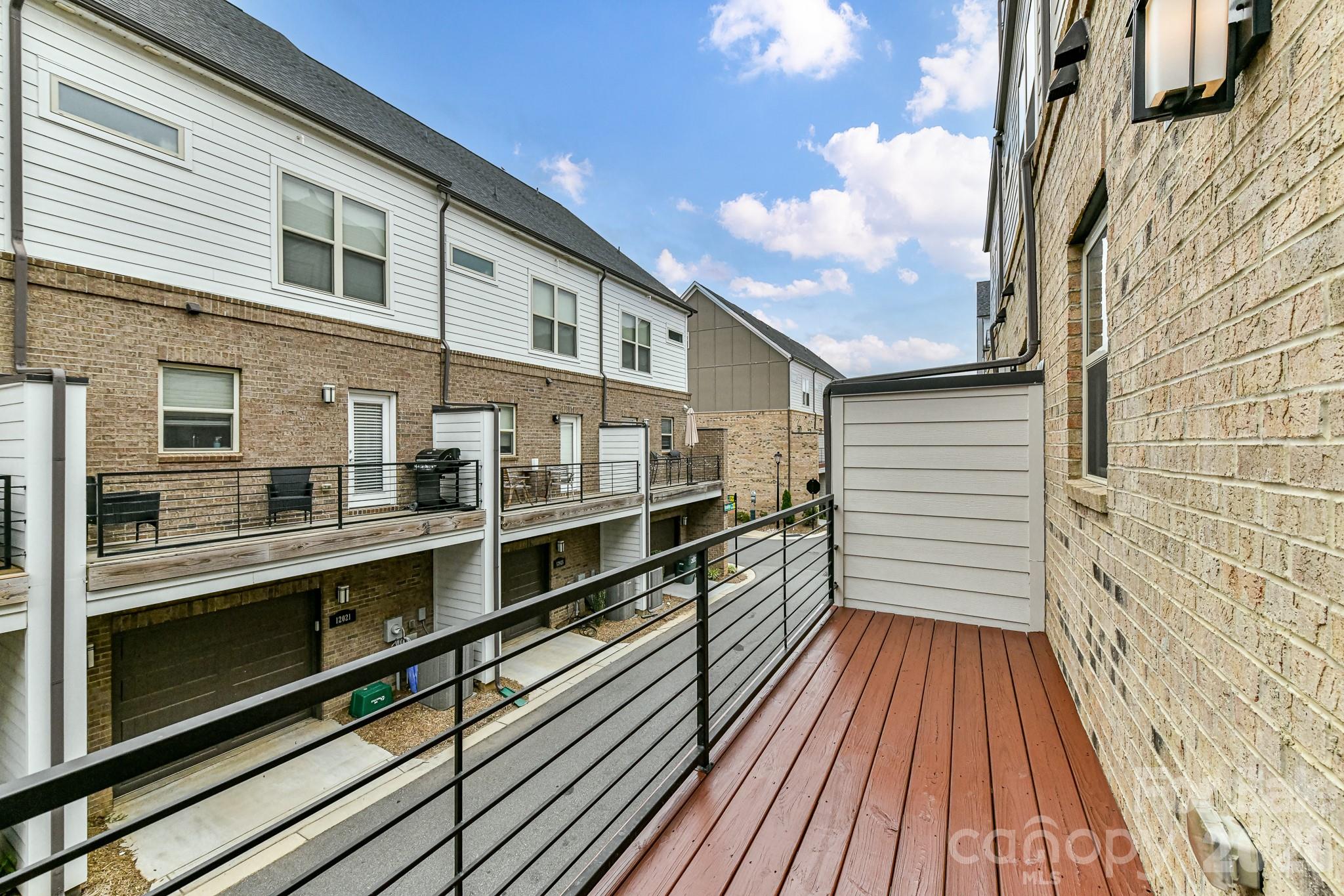 12018 Brooklyn Avenue — Charlotte