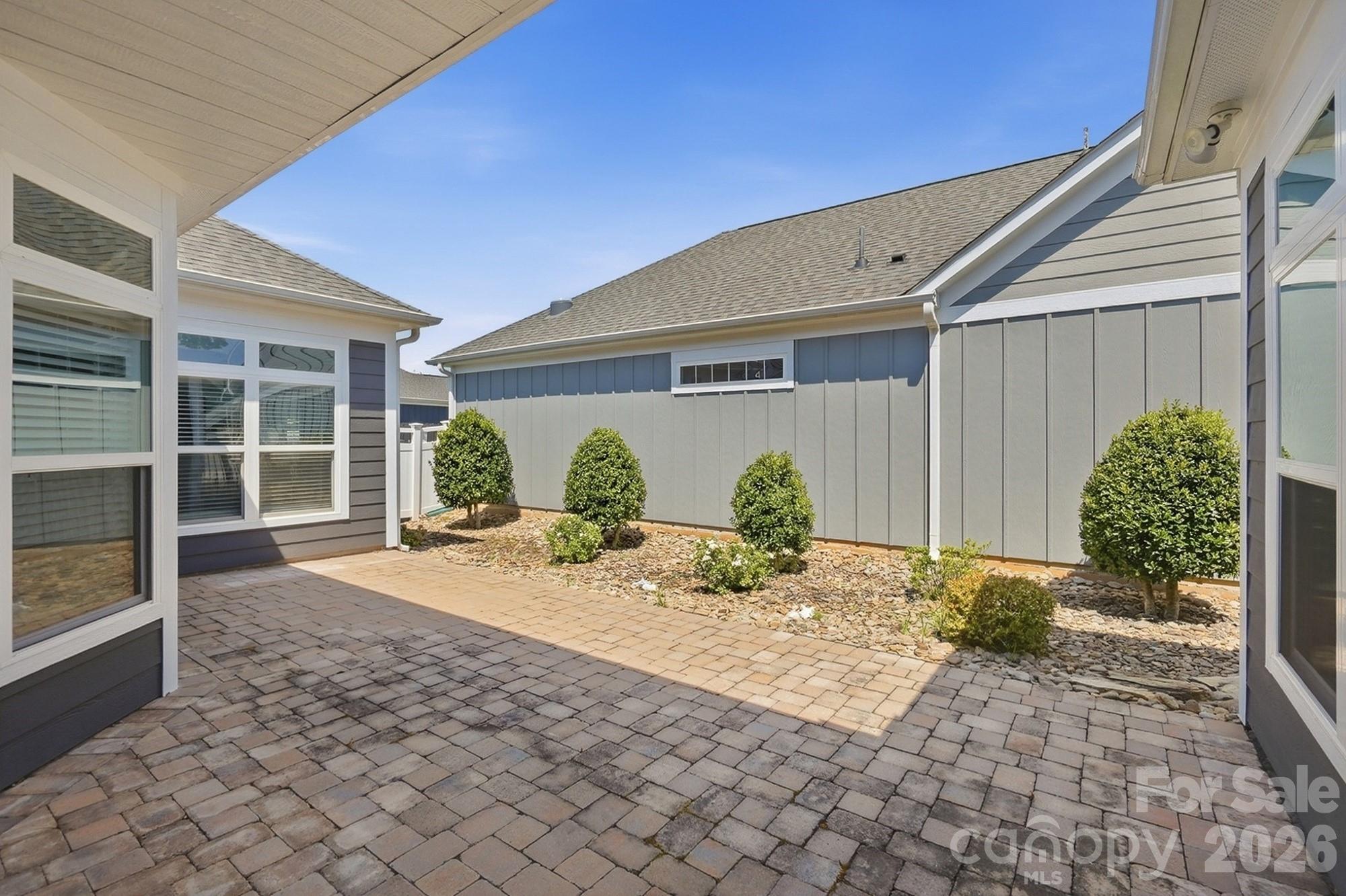 141 ValleyMist Lane — Mooresville