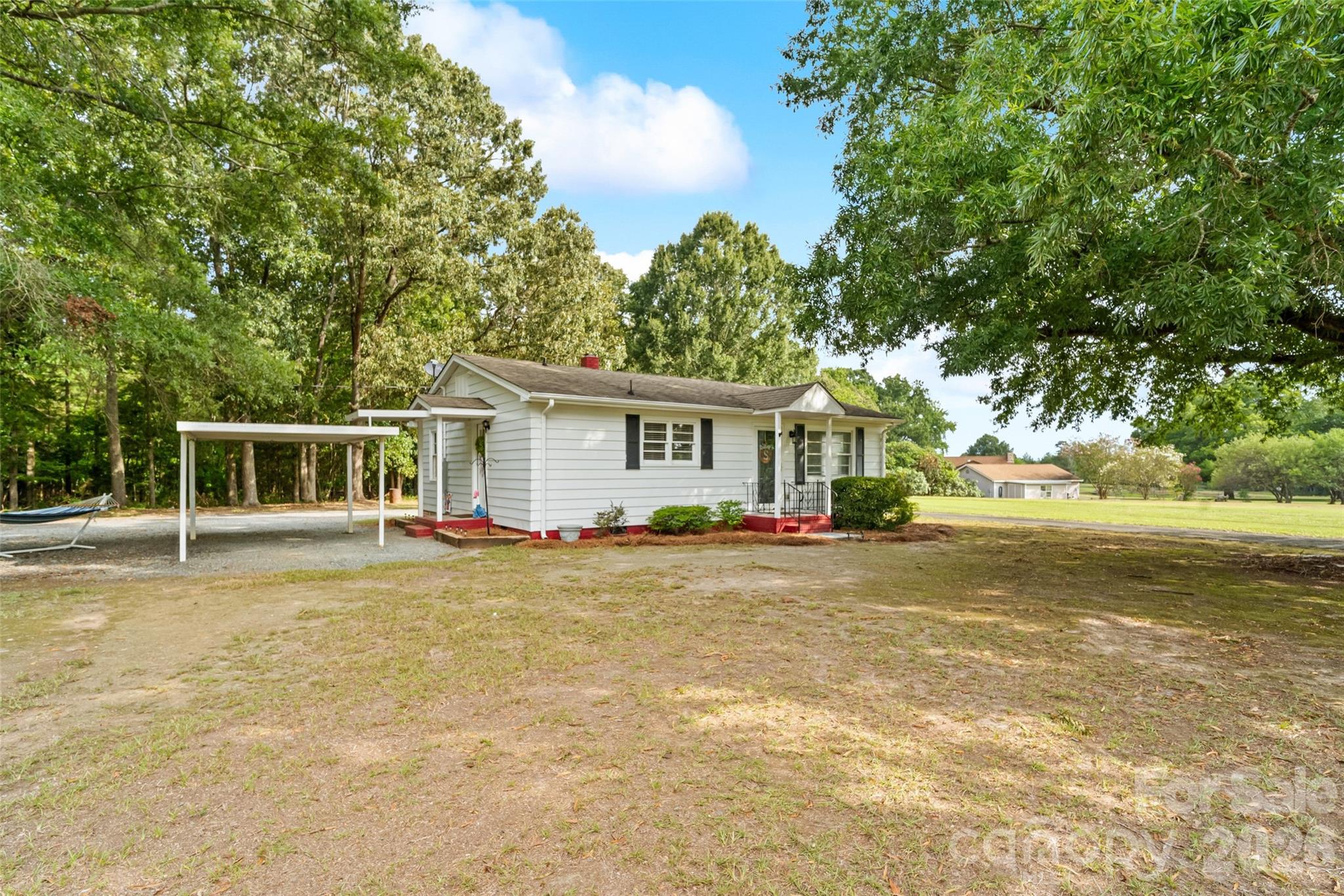 2405 Carl Funderburk Road — Monroe