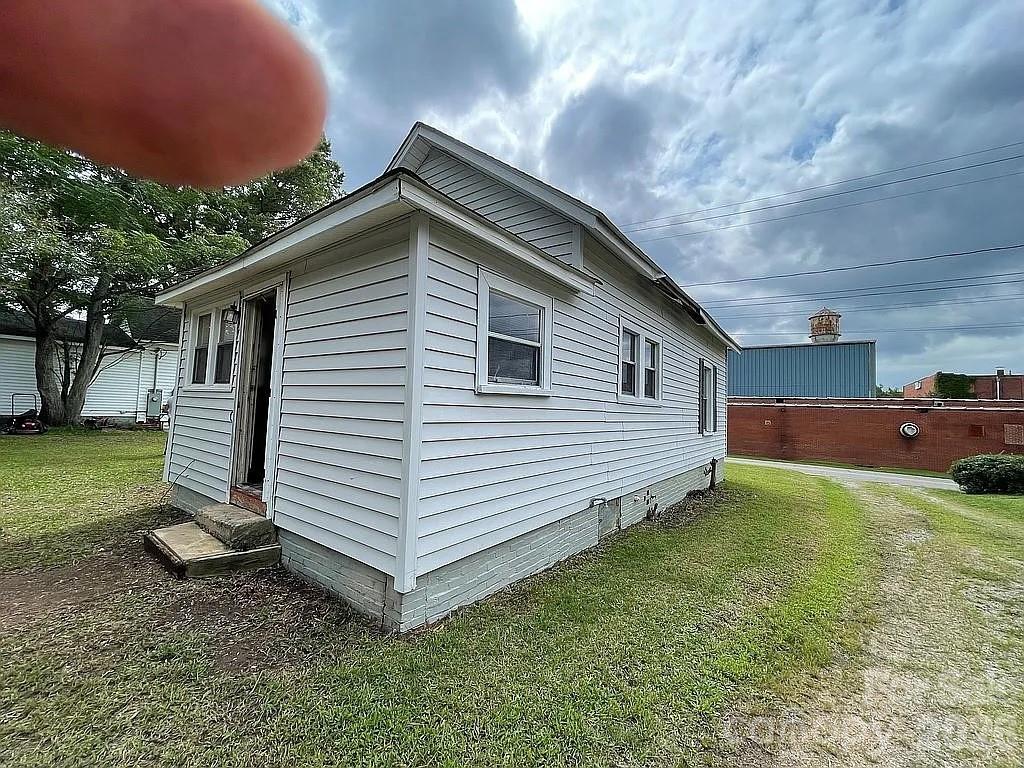 23 Selma Drive — Mooresville