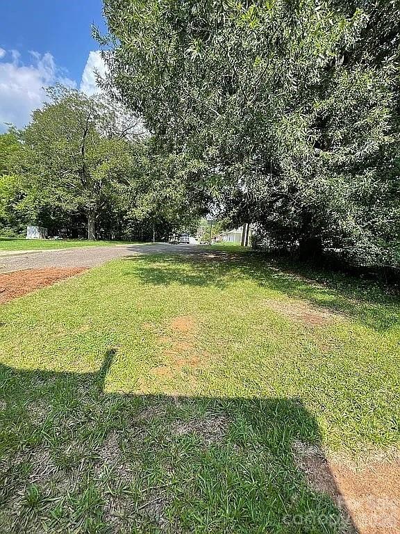 23 Selma Drive — Mooresville