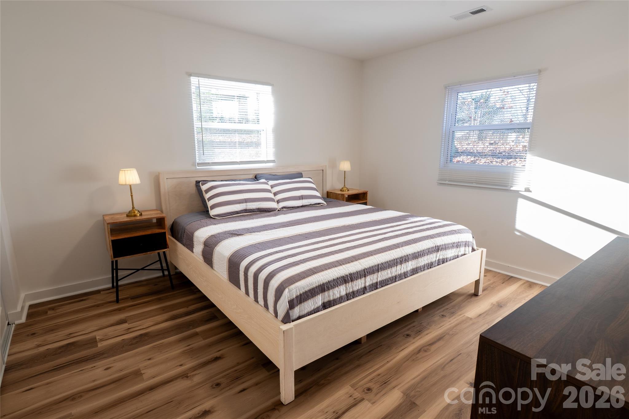 1050 Barnett Drive — Kings Mountain