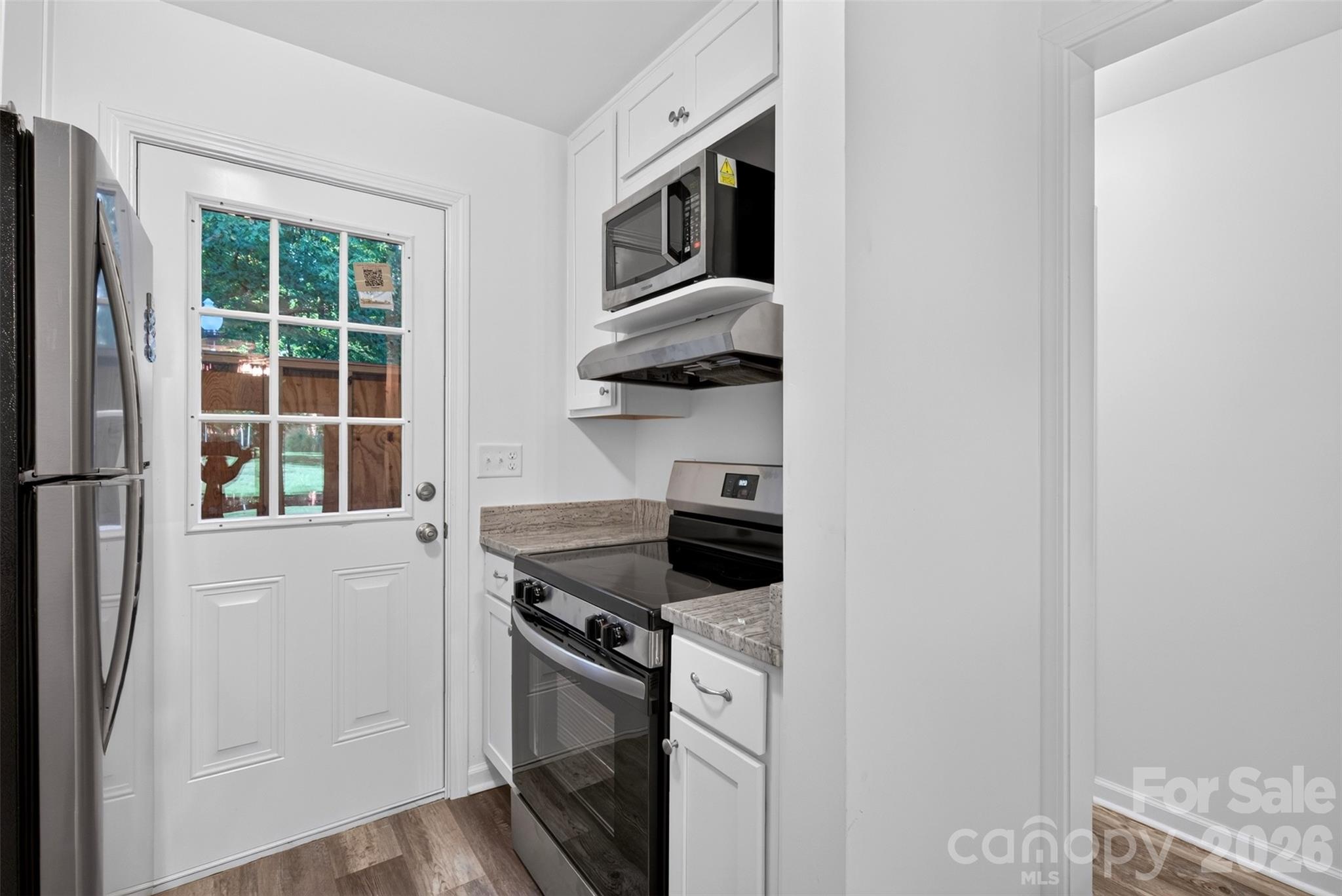 132 Colony Drive — Arden