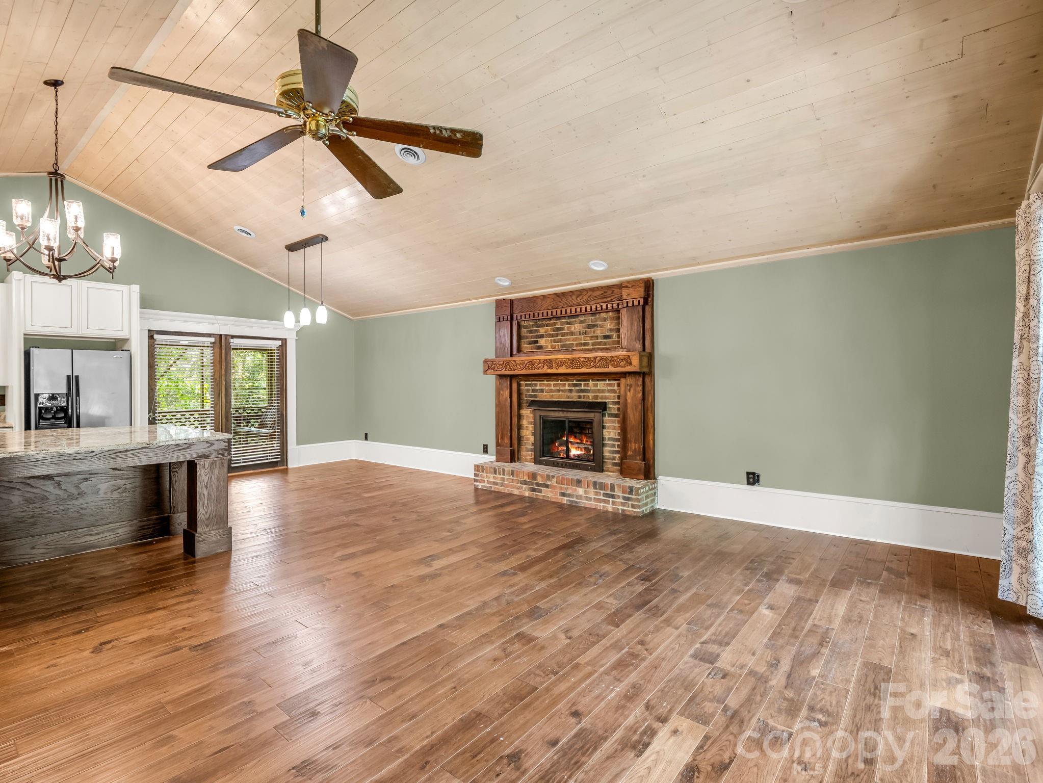 200 Woodland Circle — Rutherfordton
