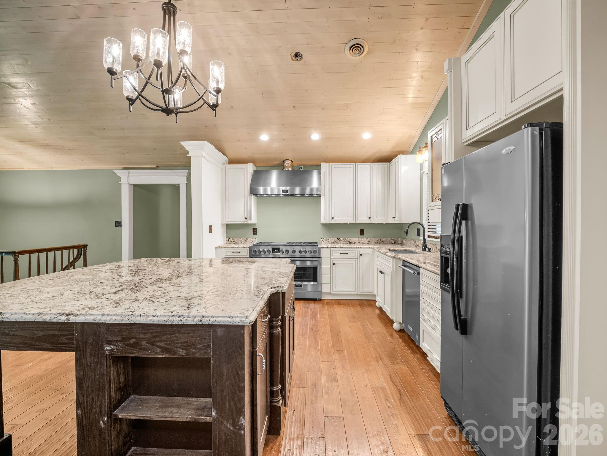 200 Woodland Circle — Rutherfordton