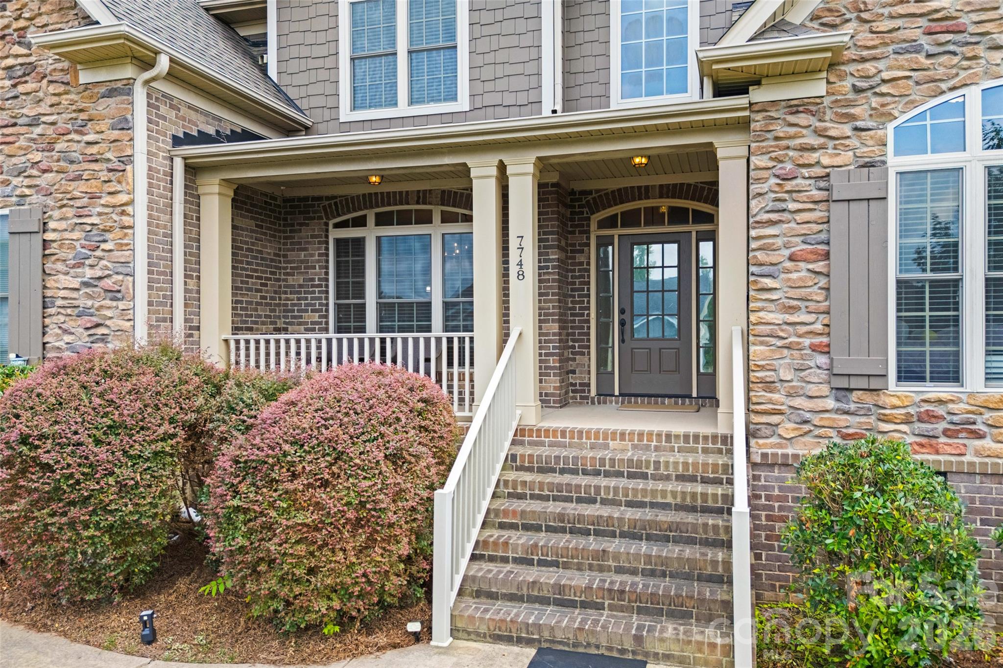 7748 Village Parkway — Locust
