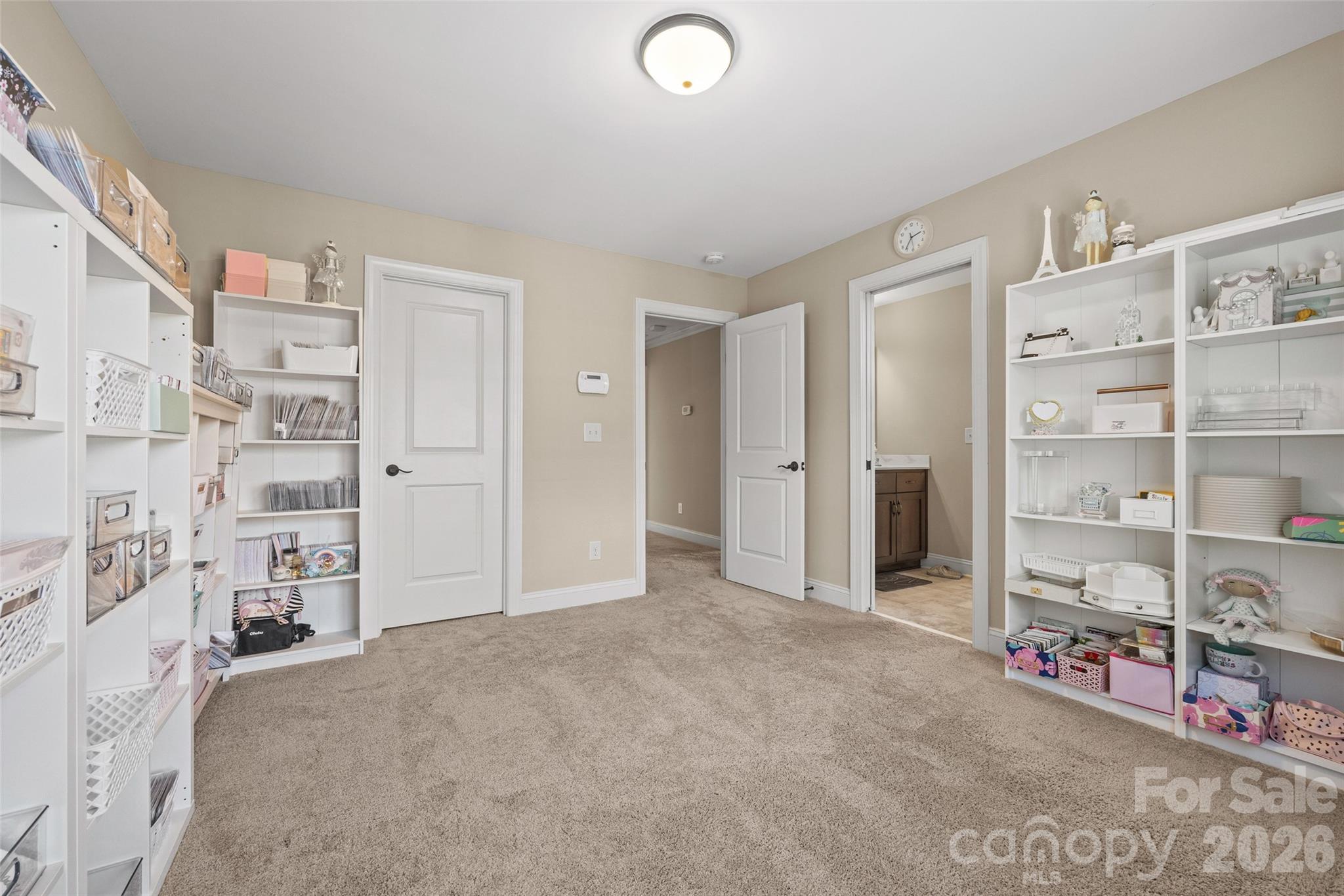 7748 Village Parkway — Locust