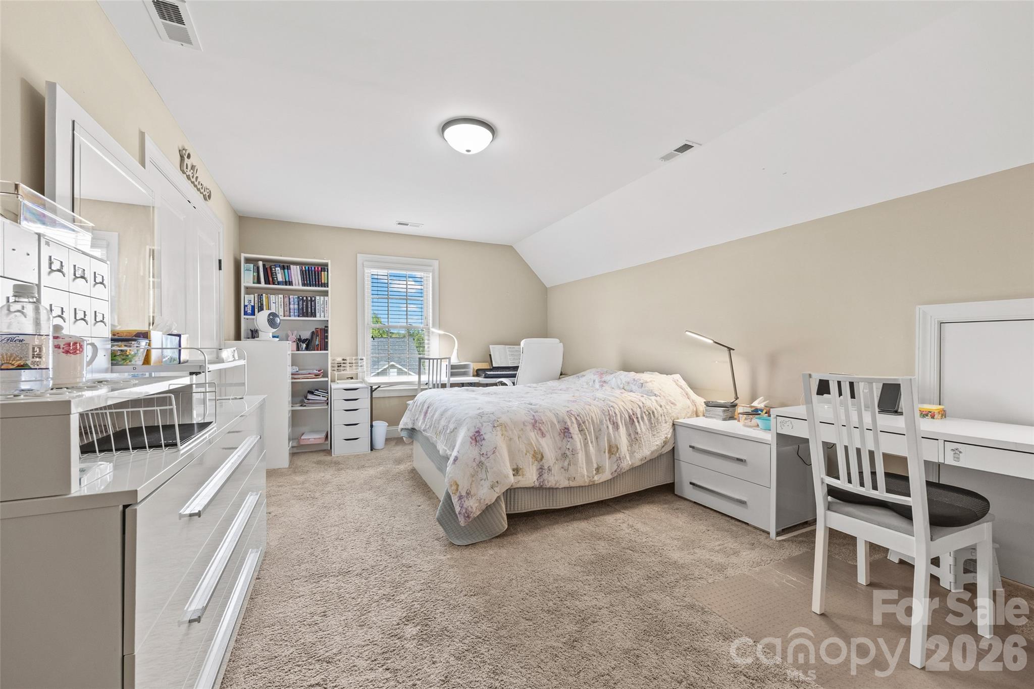 7748 Village Parkway — Locust