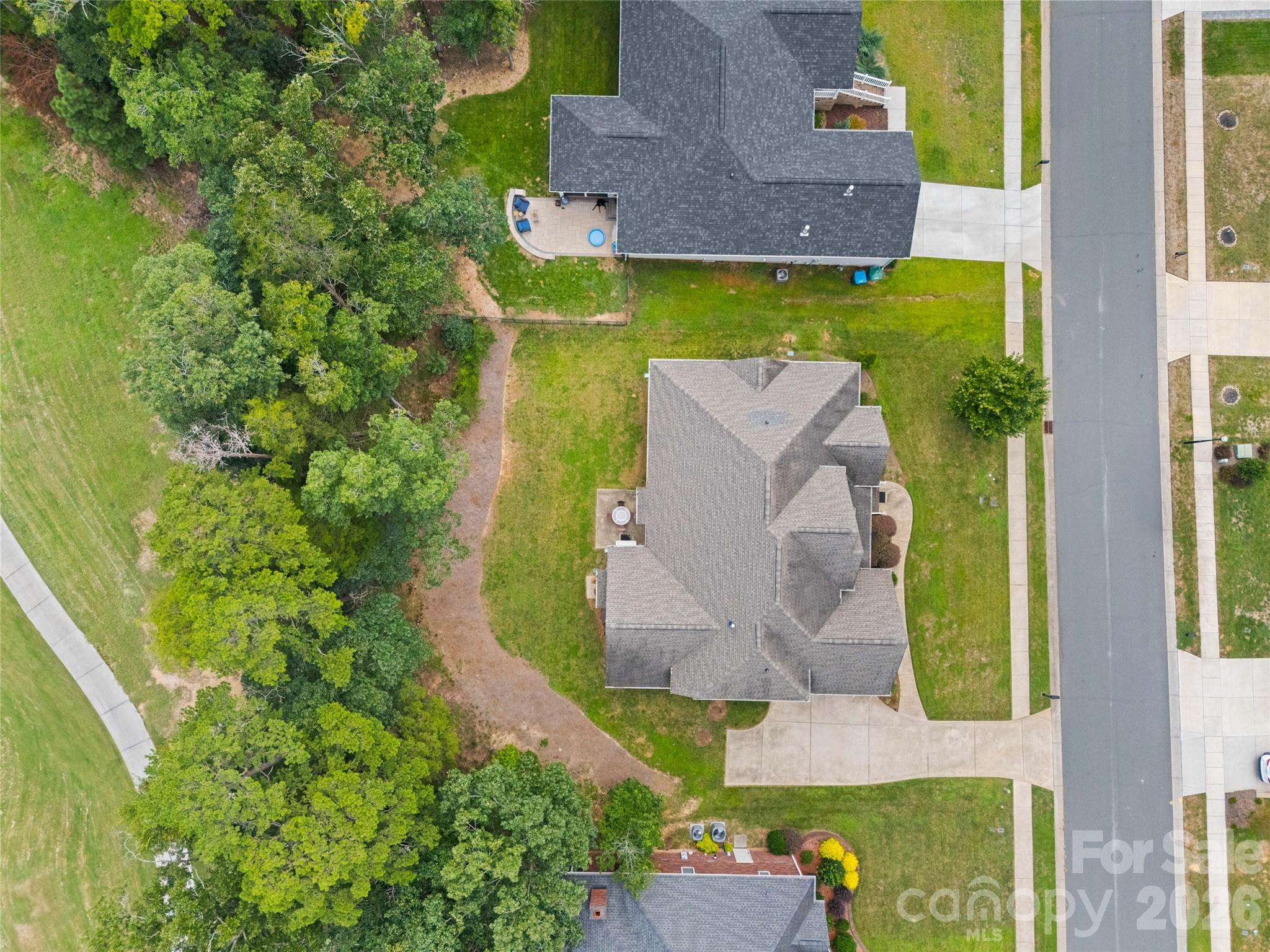 7748 Village Parkway — Locust