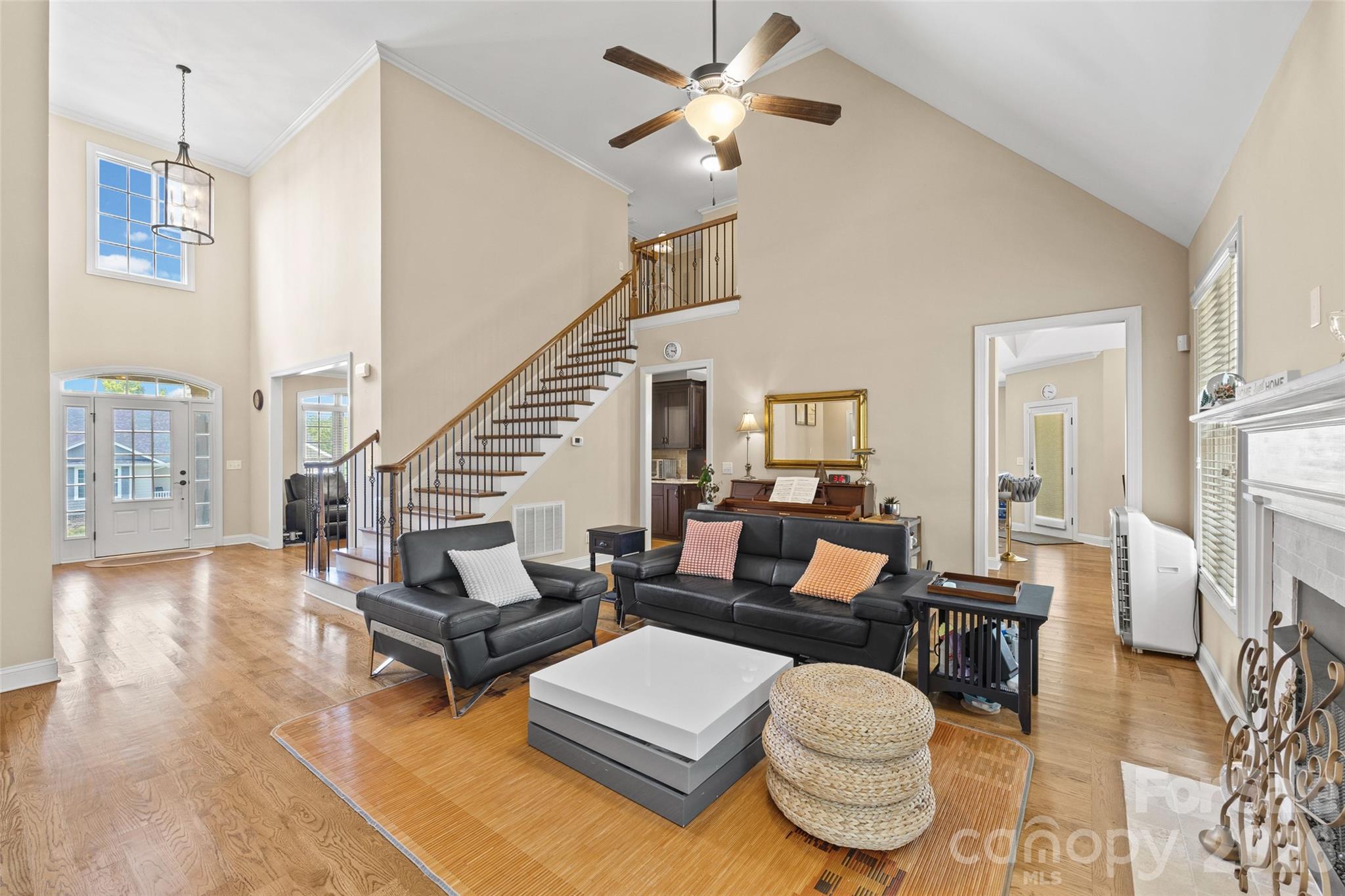7748 Village Parkway — Locust