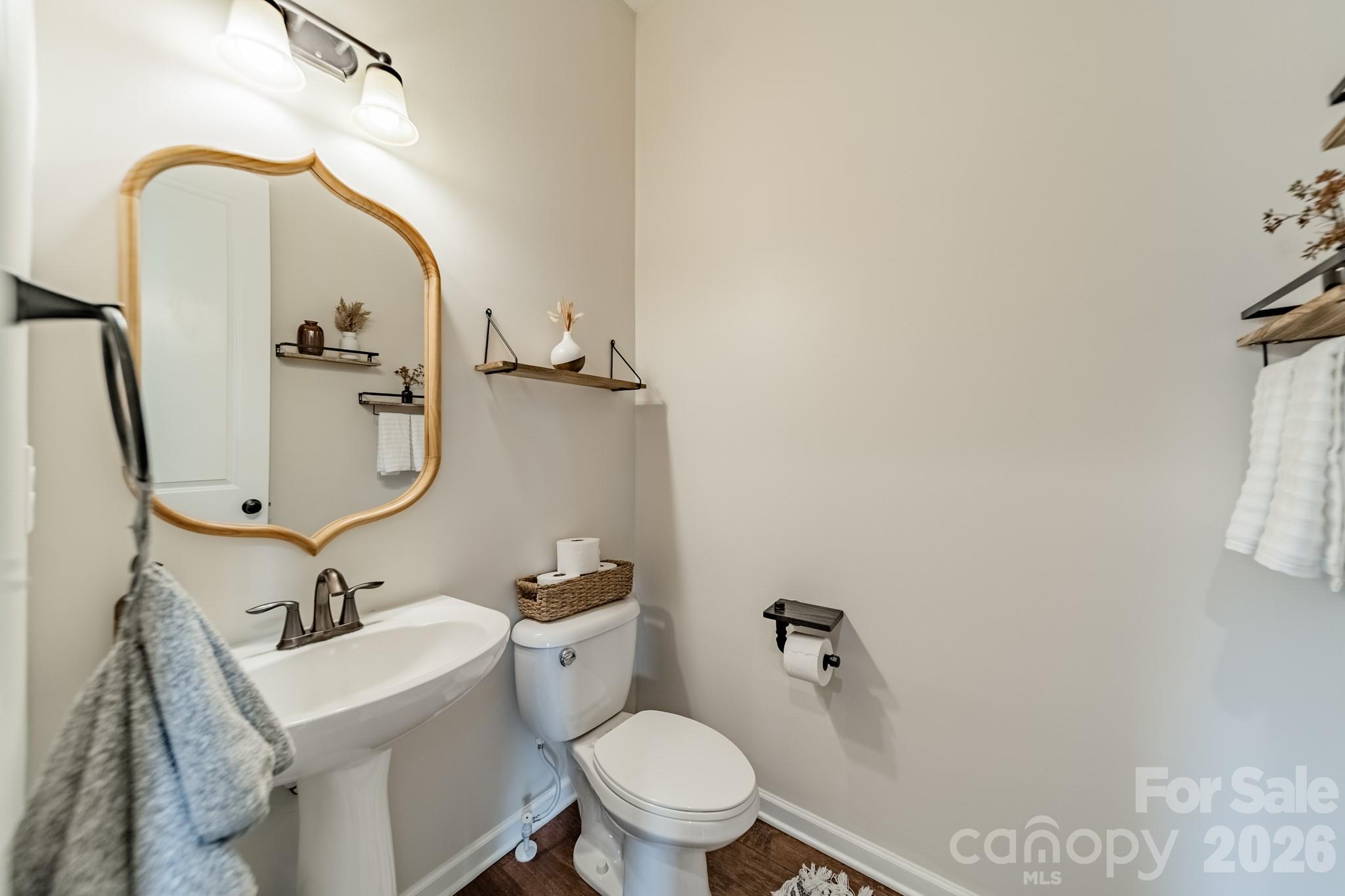 317 Holdsworth Drive — Mount Holly
