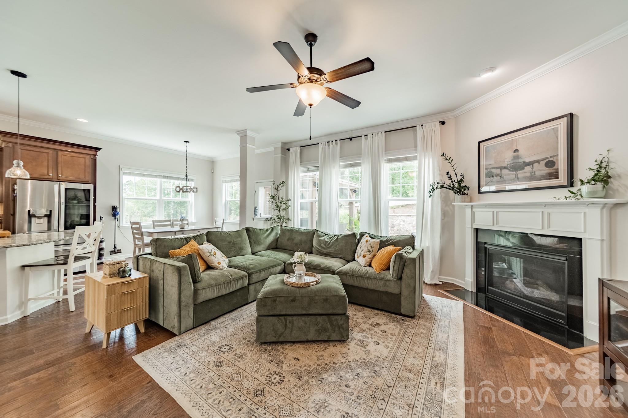 317 Holdsworth Drive — Mount Holly