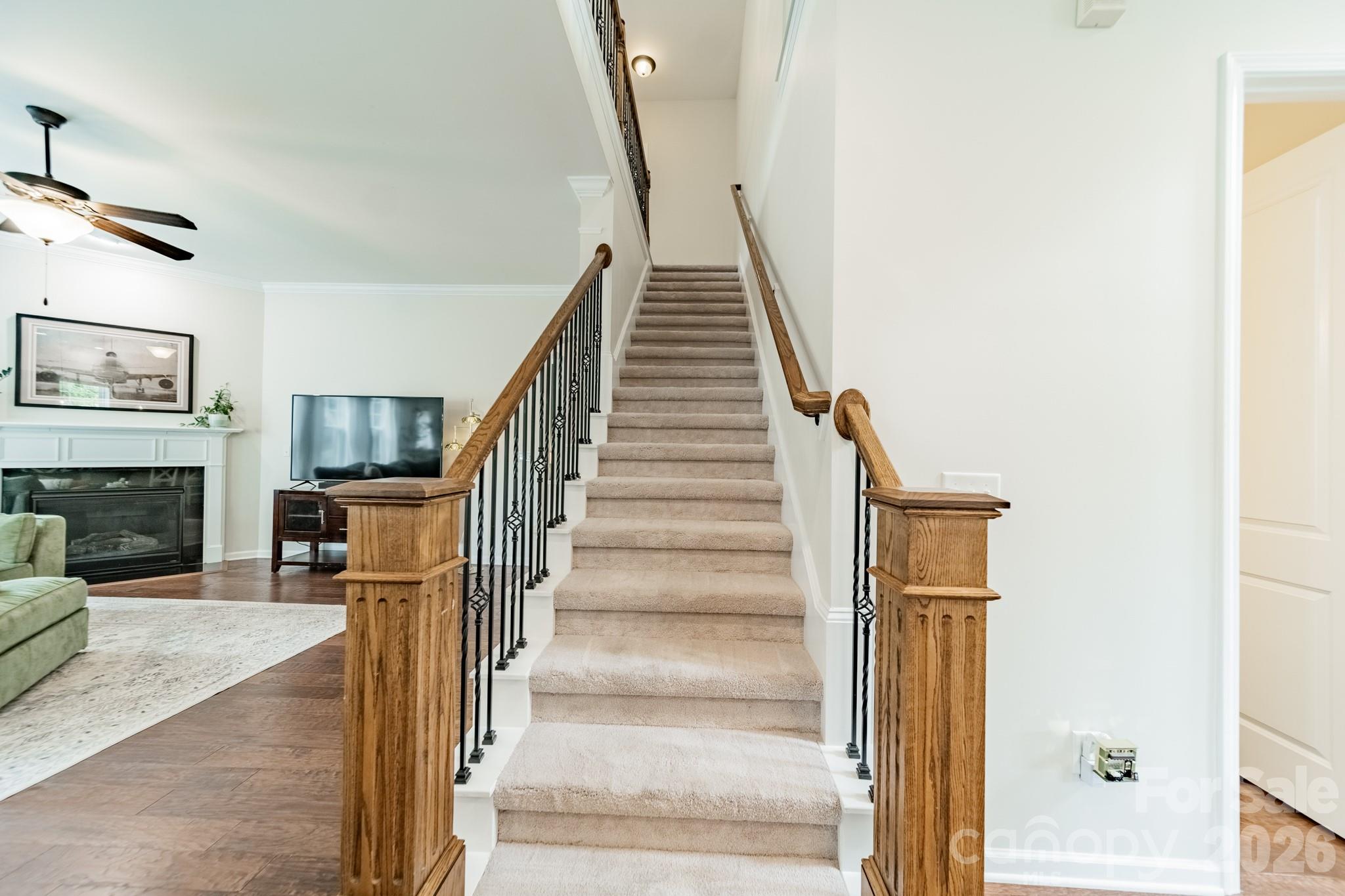 317 Holdsworth Drive — Mount Holly