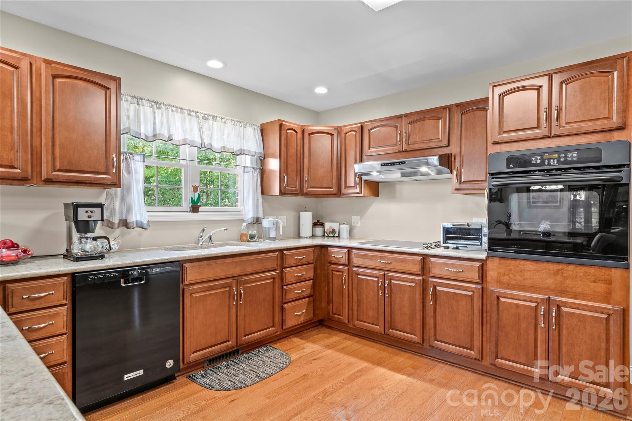 527 Howardtown Circle — Mocksville