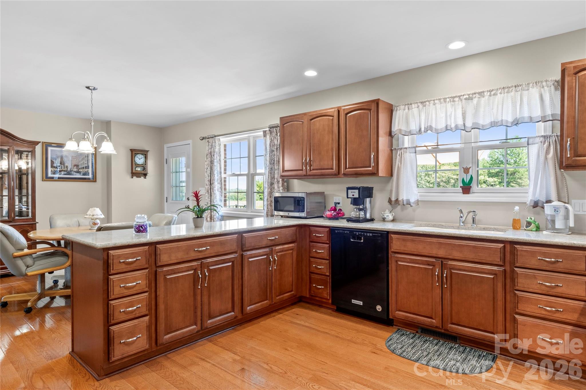 527 Howardtown Circle — Mocksville