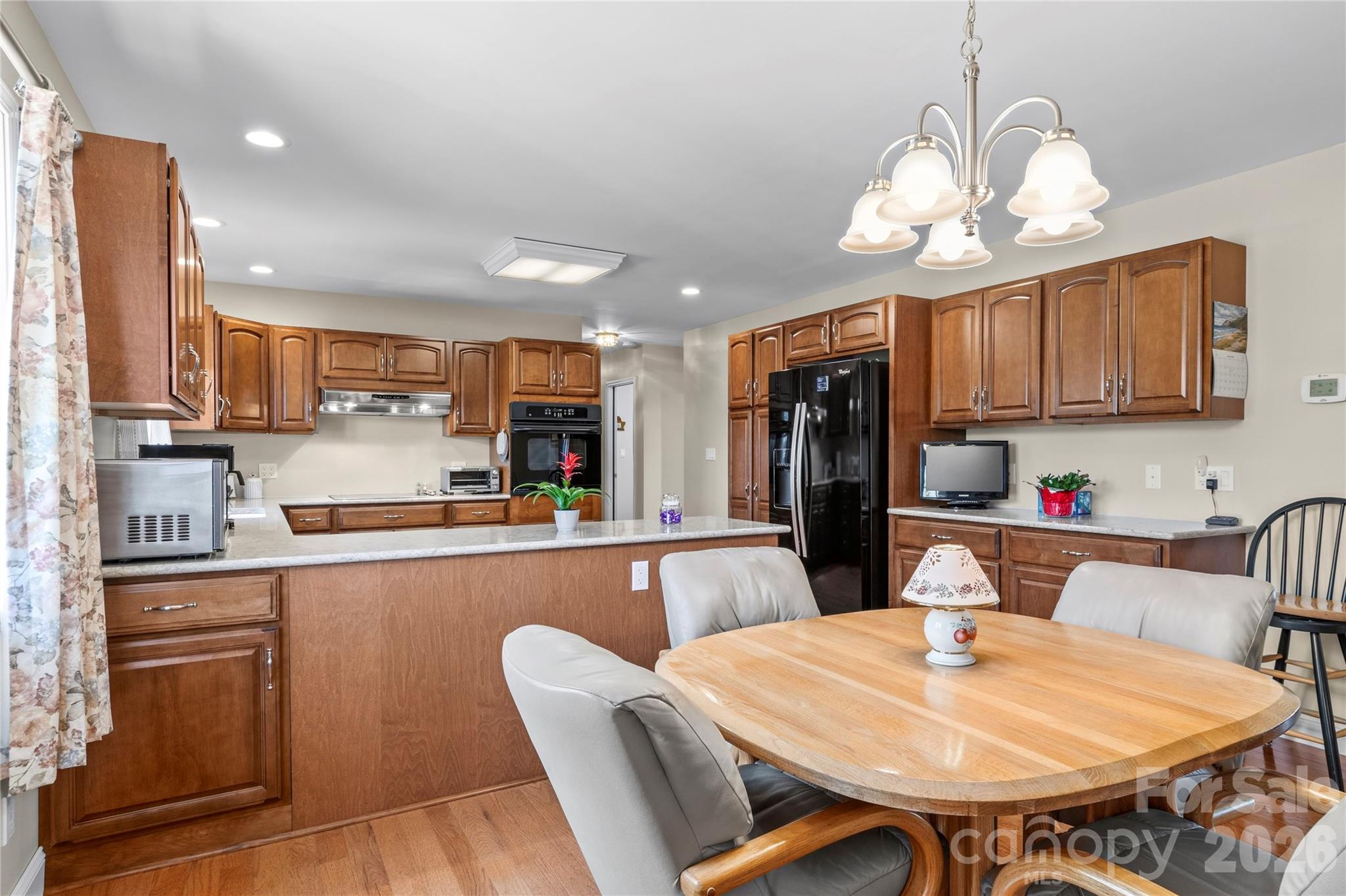 527 Howardtown Circle — Mocksville