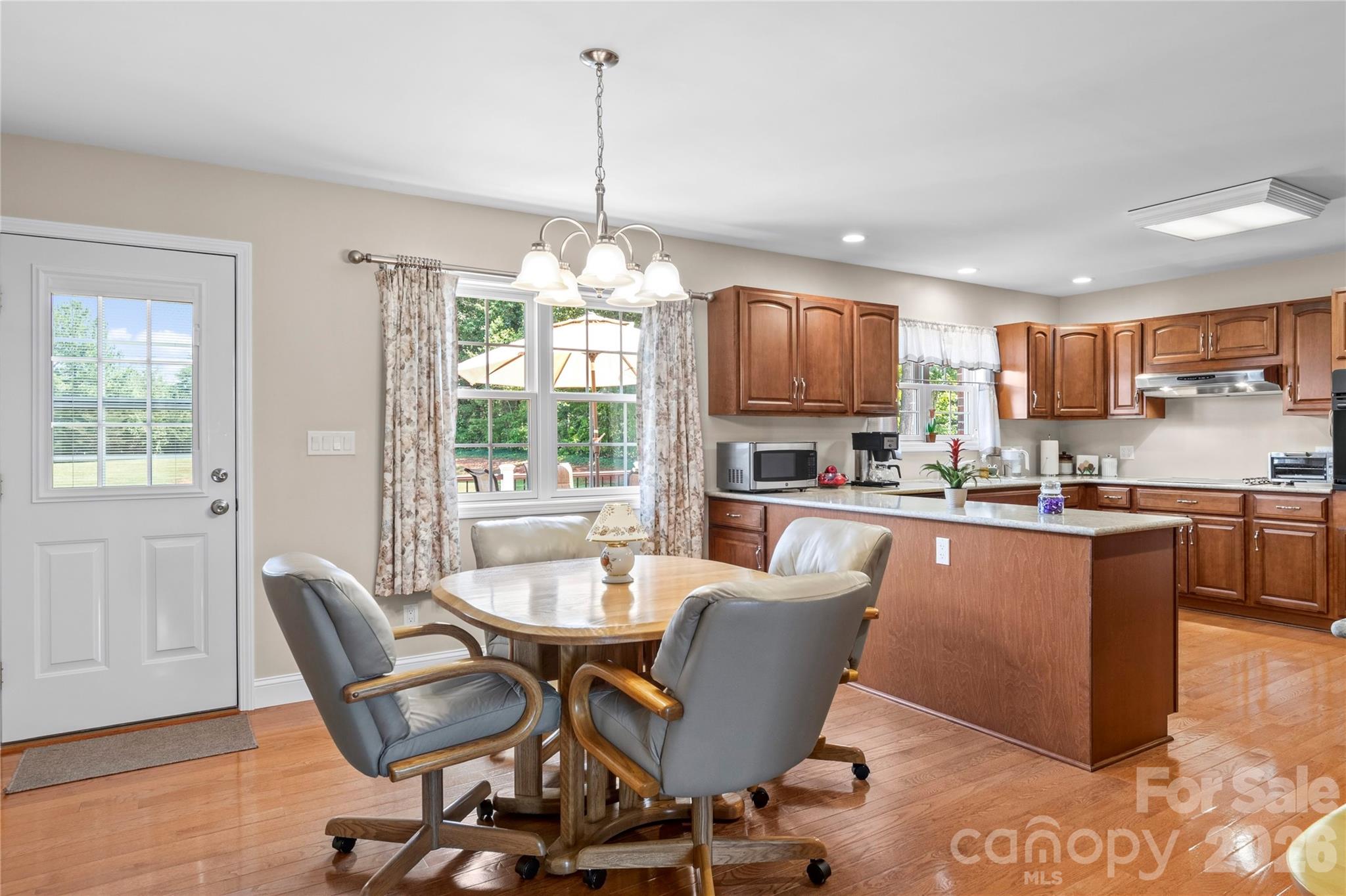 527 Howardtown Circle — Mocksville