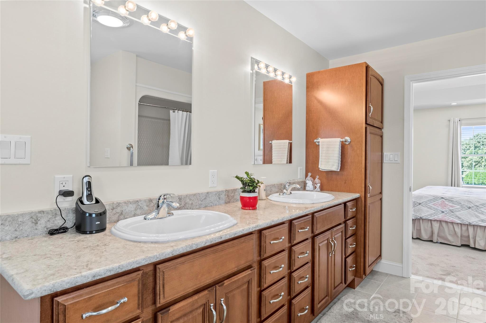 527 Howardtown Circle — Mocksville