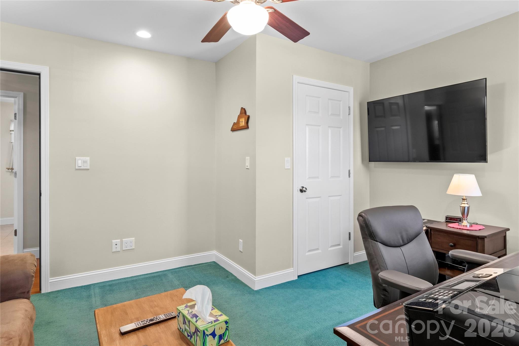 527 Howardtown Circle — Mocksville