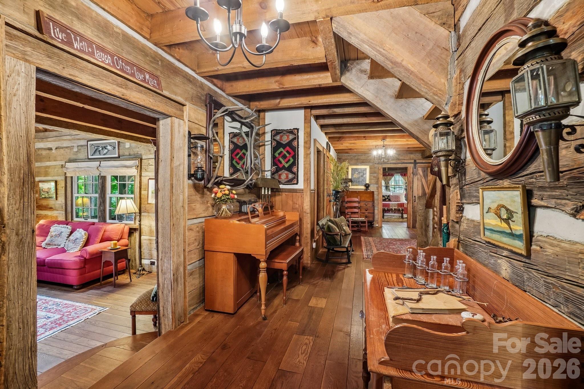 311 Wonderly Lane — Mars Hill