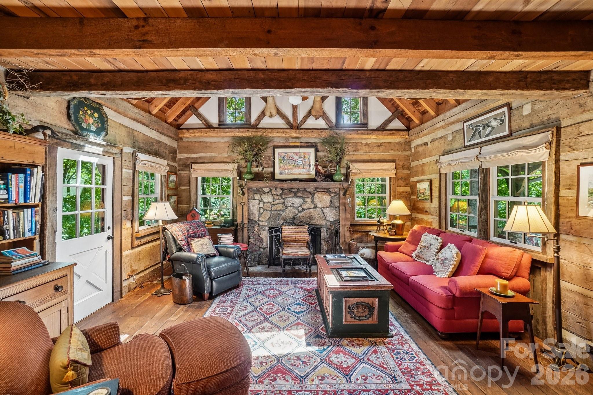 311 Wonderly Lane — Mars Hill