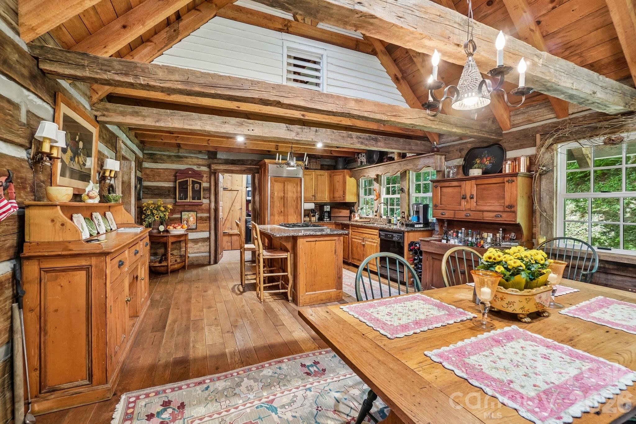 311 Wonderly Lane — Mars Hill