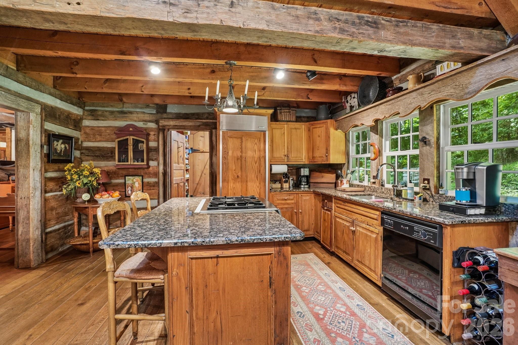 311 Wonderly Lane — Mars Hill