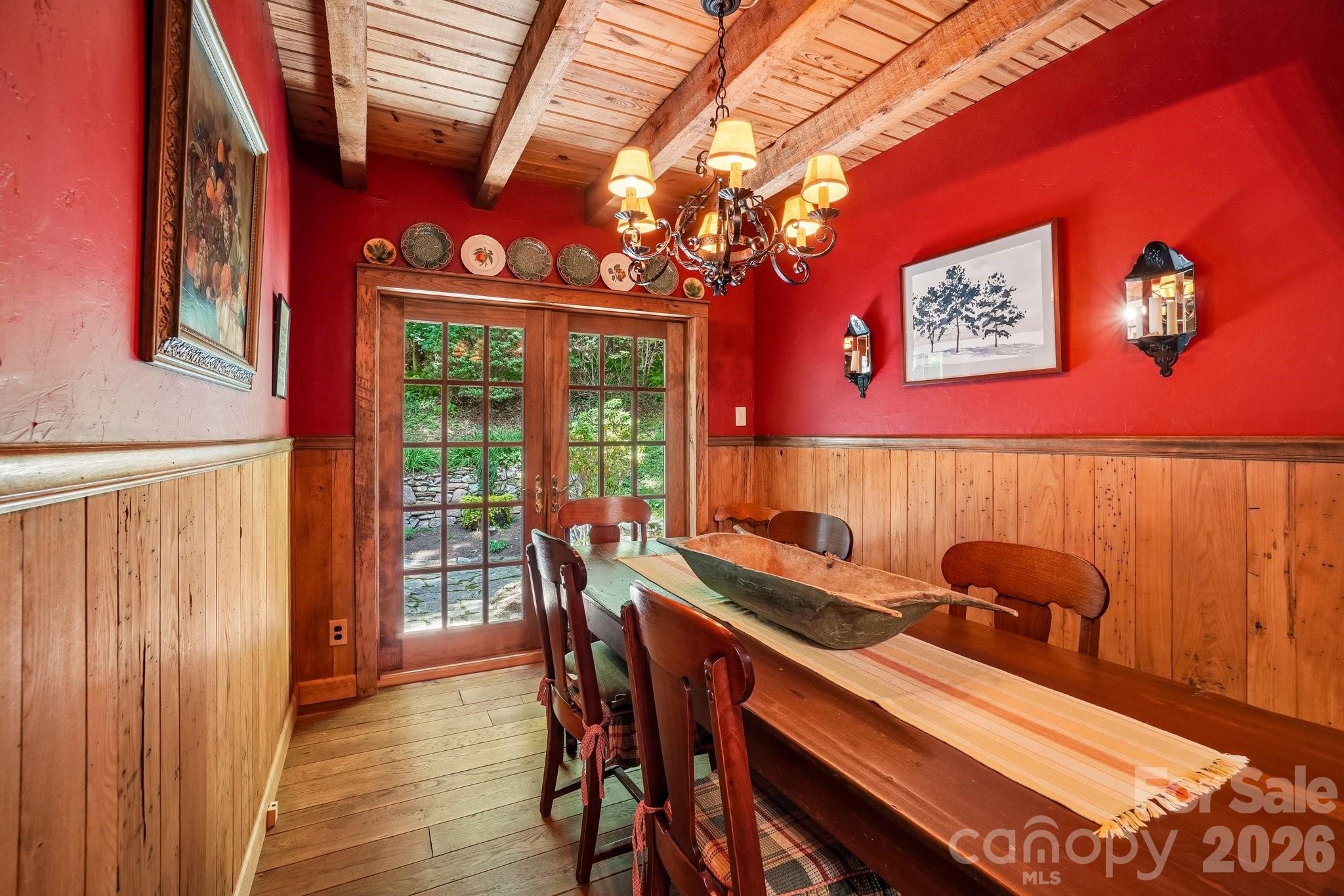 311 Wonderly Lane — Mars Hill