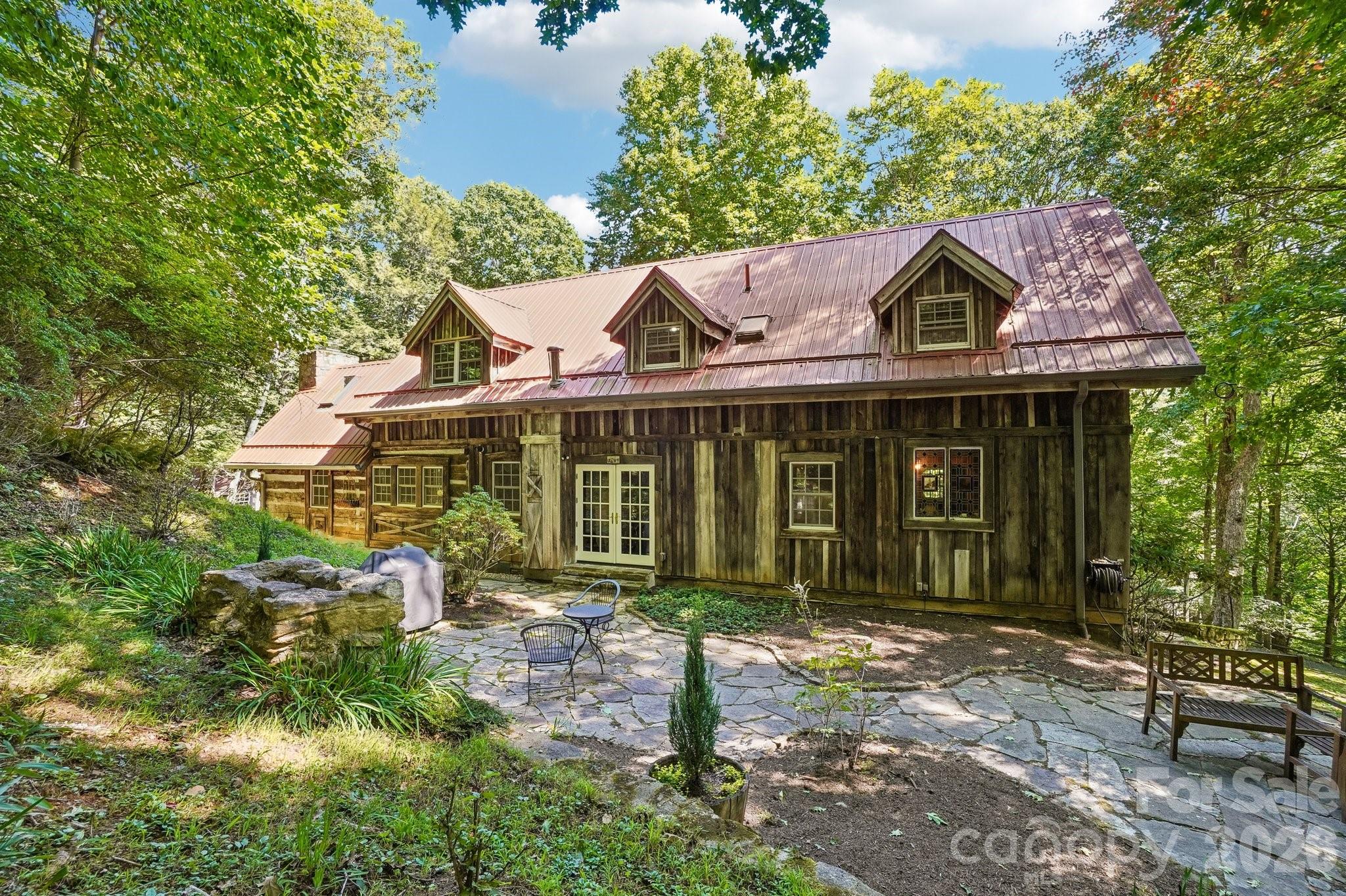 311 Wonderly Lane — Mars Hill