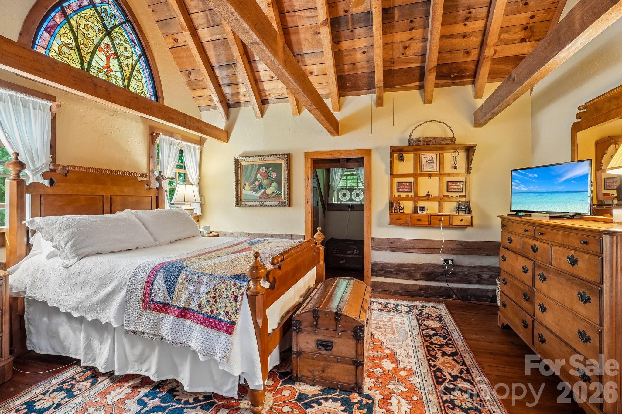 311 Wonderly Lane — Mars Hill