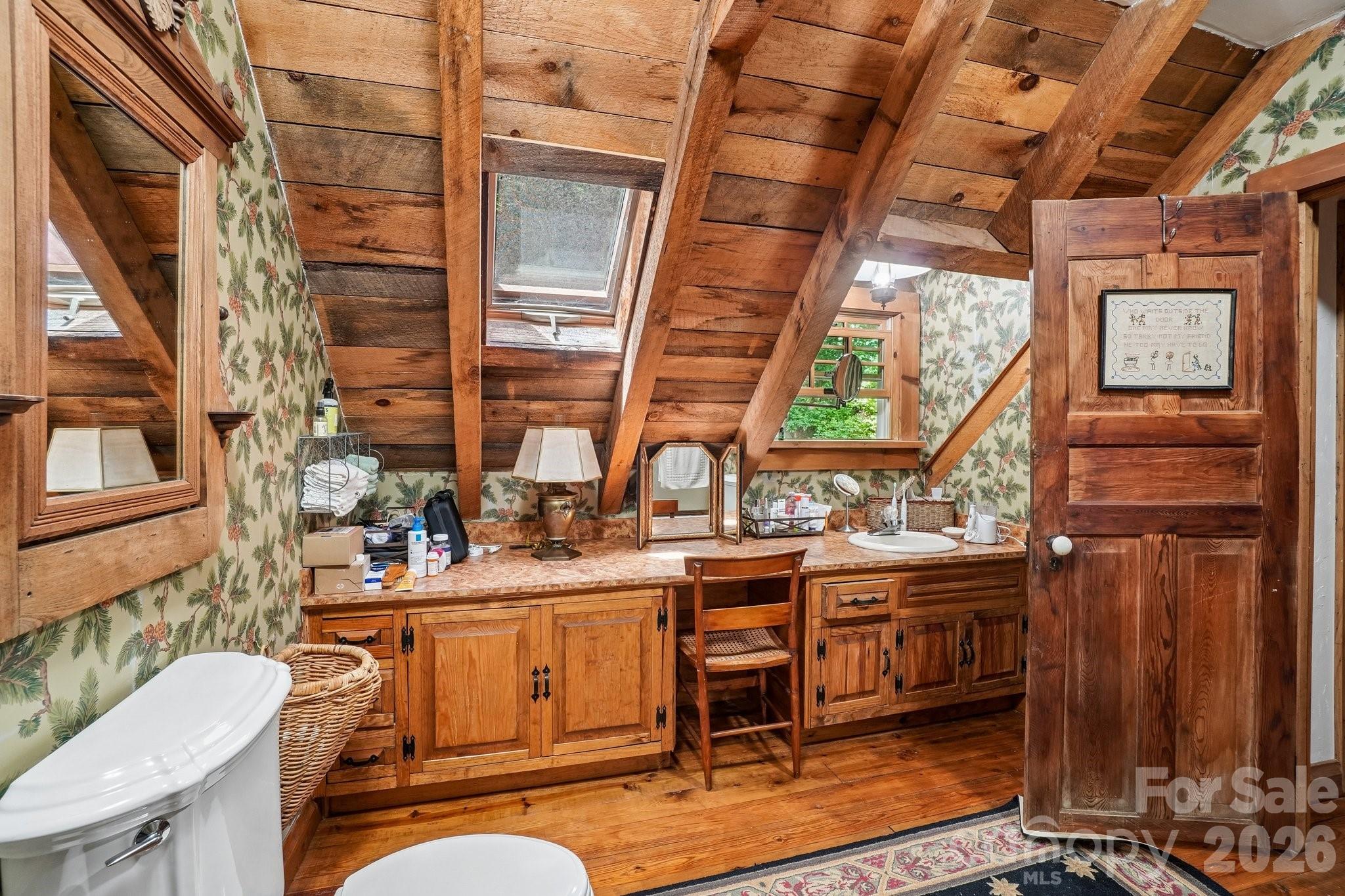 311 Wonderly Lane — Mars Hill