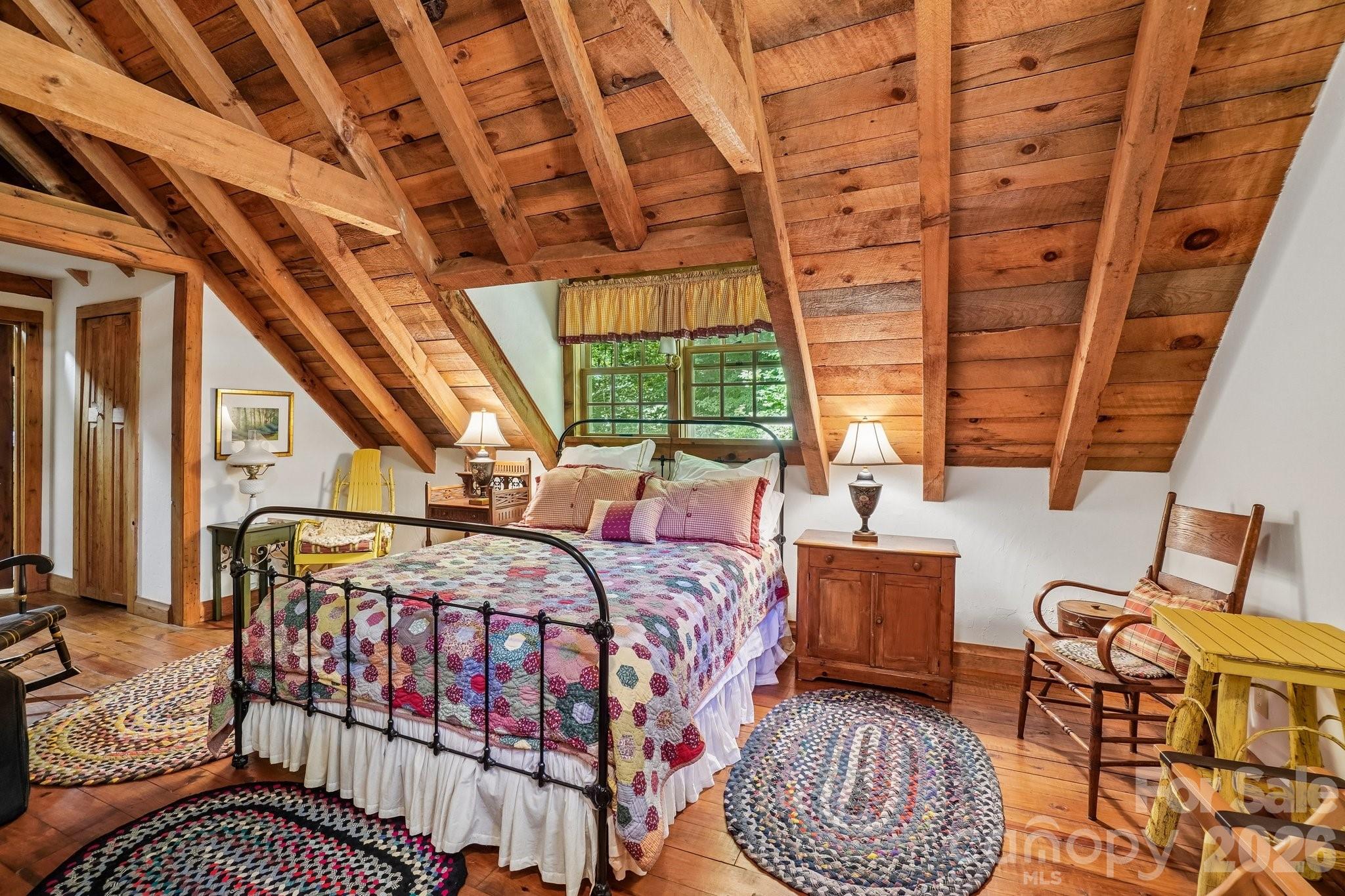 311 Wonderly Lane — Mars Hill