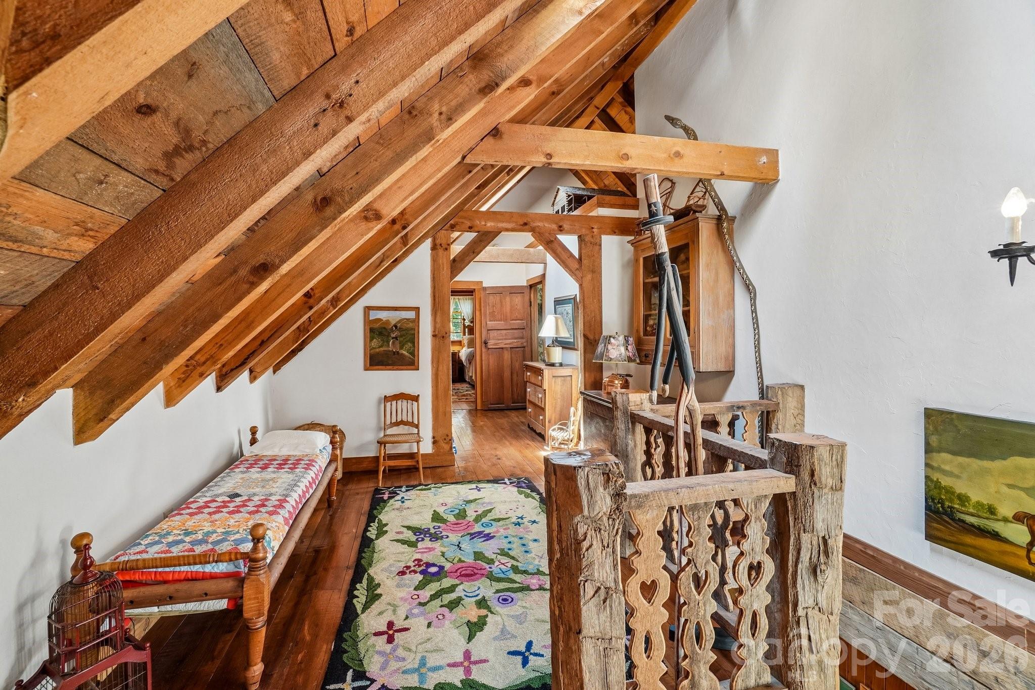 311 Wonderly Lane — Mars Hill