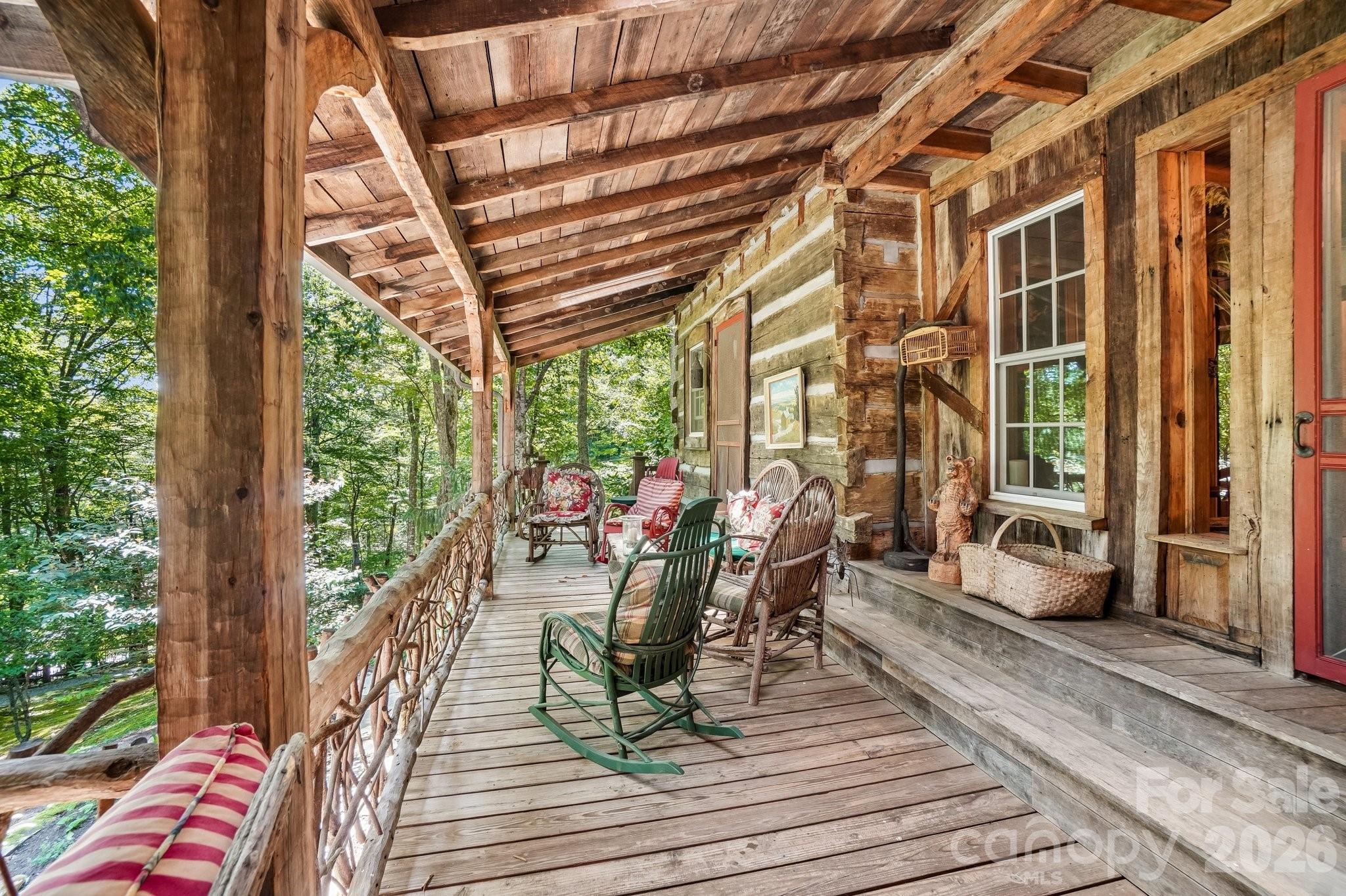 311 Wonderly Lane — Mars Hill