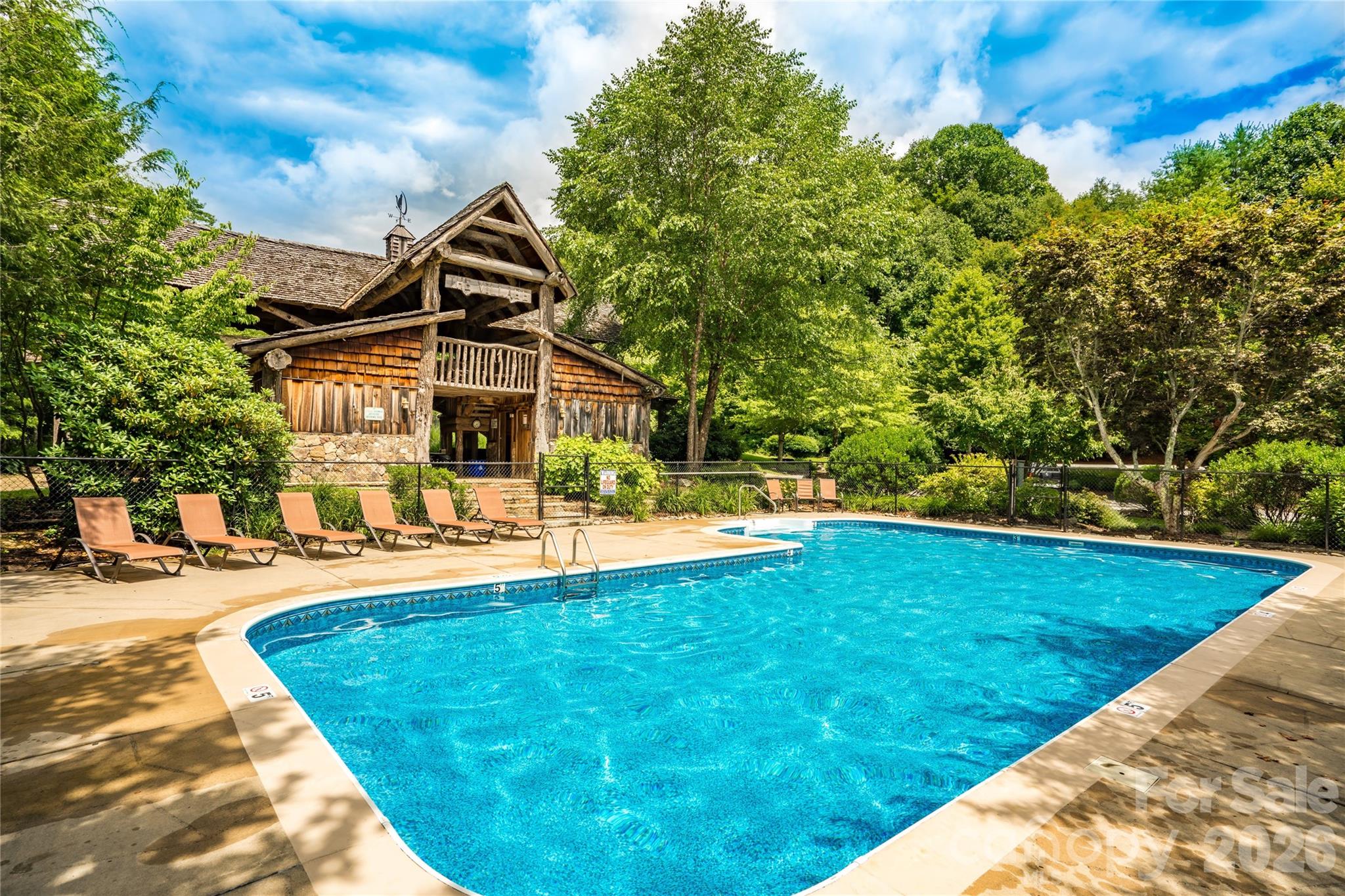 311 Wonderly Lane — Mars Hill